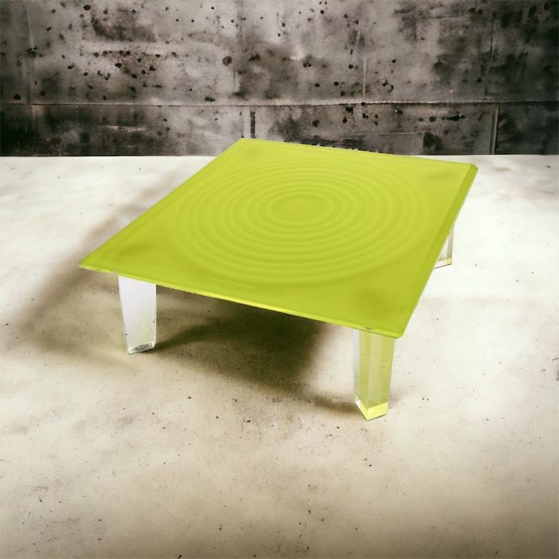 Ondes Coffee Table by Charly Bounan
One of a Kind
Dimensions: D 100 x W 100 x H 100 cm. 
Materials: Acrylic glass.

Charly Bounan, is a Parisian designer renowned for its refined creative style and the important eclecticism of its influences.

As an
