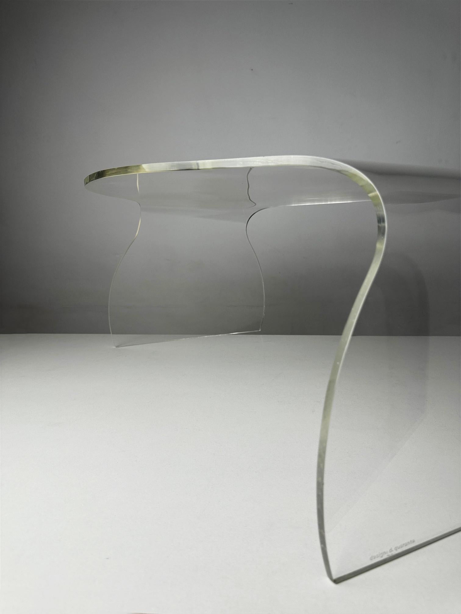 Mid-Century Modern Conception de table basse Ondine par Danielle Quarante en 1969
