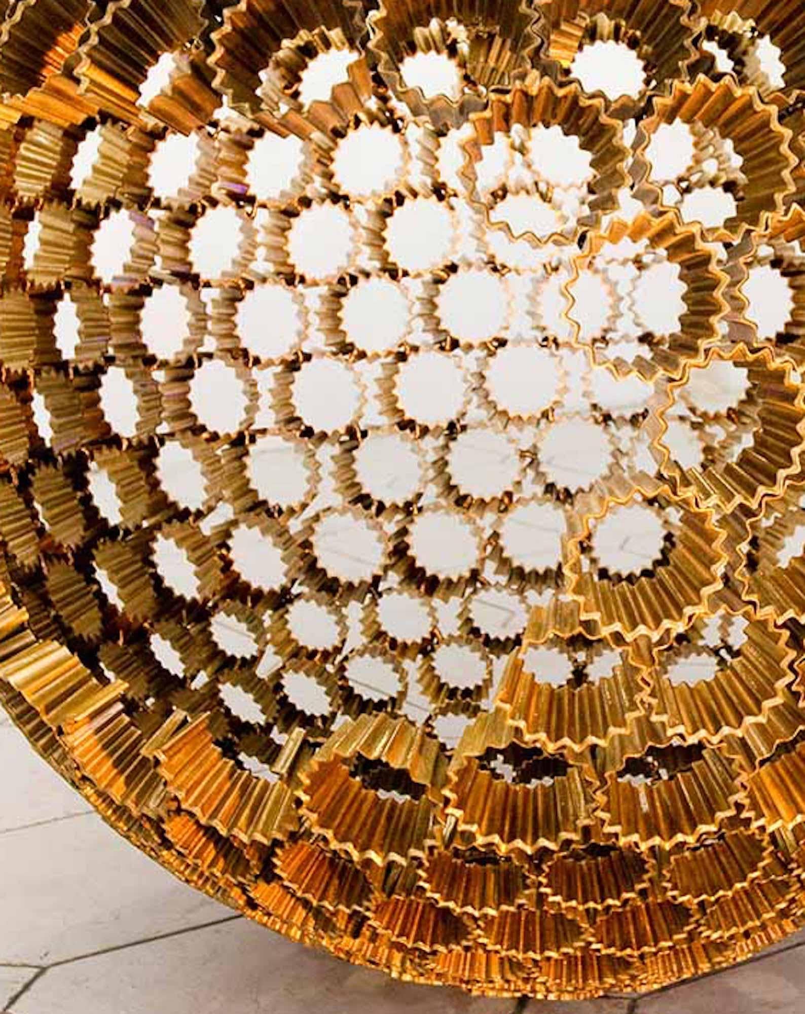 Forbidden Fruit II by Ondřej Oliva - Large bronze sculpture, apple form, golden in vendita 3