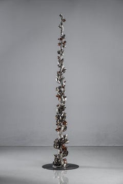 Instant Moules II by Ondřej Oliva - Grande sculpture, colonne totem, coquille de mollusque