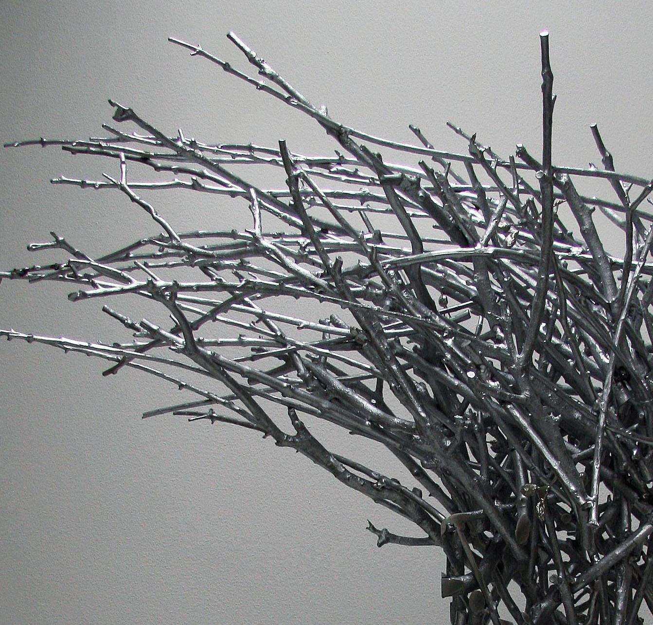 Instant Tree Burja di Ondřej Oliva - Grande scultura in metallo, albero geometrico in vendita 5