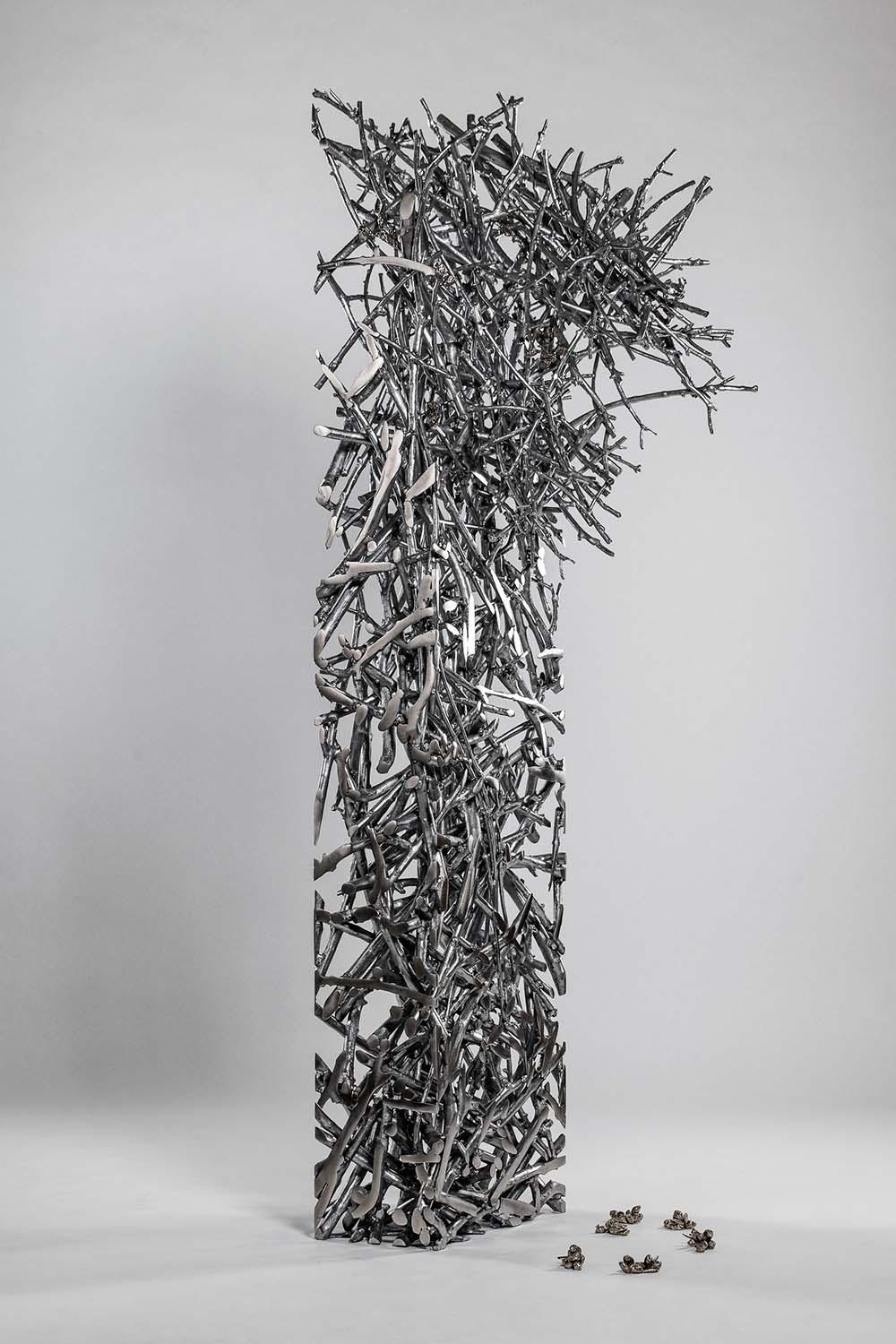 Instant Tree Olive von Ondřej Oliva - Skulptur aus Aluminium und Nickel, Einzelstück im Angebot 1