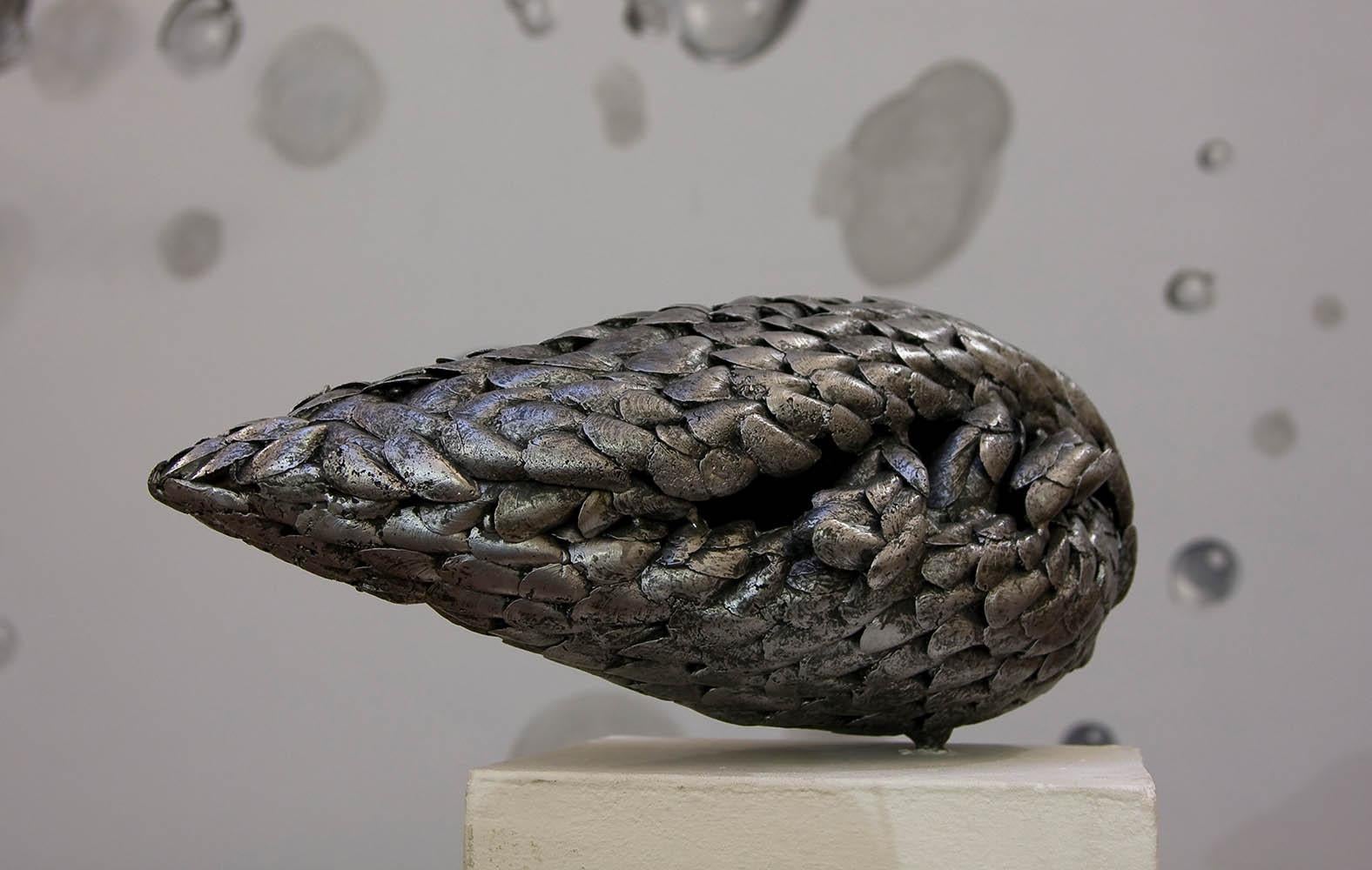 Mussel I by Ondřej Oliva - Unique aluminium sculpture, figurative, seafood For Sale 3