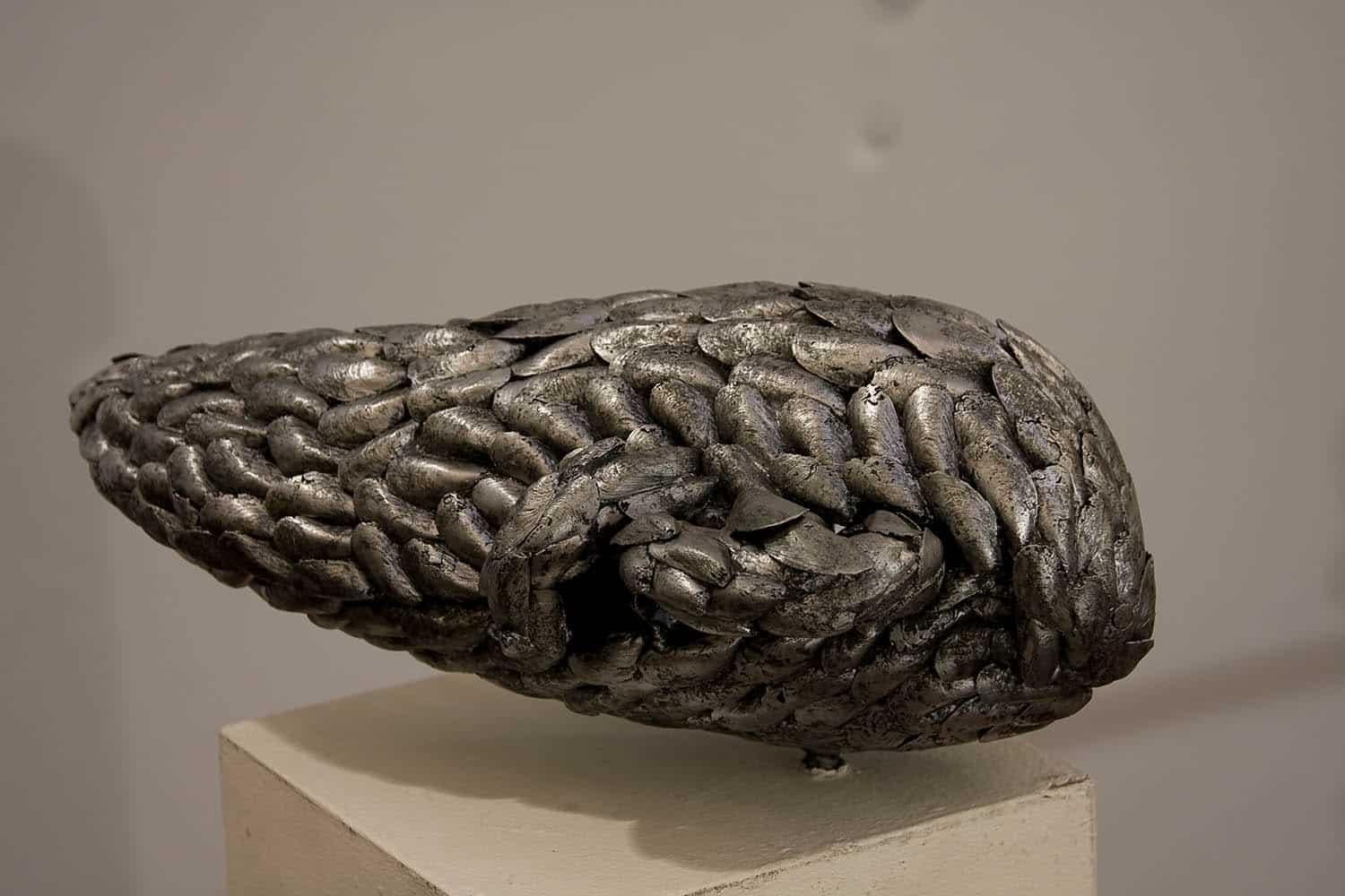 Mussel II by Ondřej Oliva - Figurative aluminium sculpture, food, sea For Sale 2