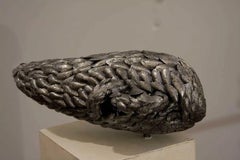 Mussel II di Ondřej Oliva - Scultura figurativa in alluminio, cibo, mare