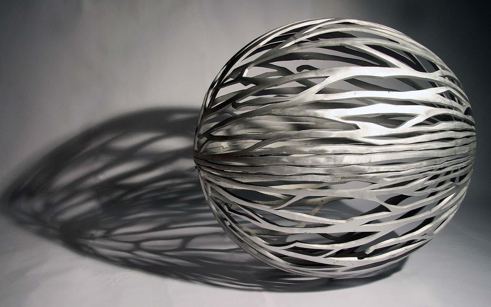 Urbanut is an aluminium sculpture by contemporary Czech sculptor Ondřej Oliva, dimensions are 105 × 100 × 80 cm (41.3 × 39.4 × 31.5 in).
This artwork is from a limited edition of 6, each edition comes with a certificate of authenticity signed by the