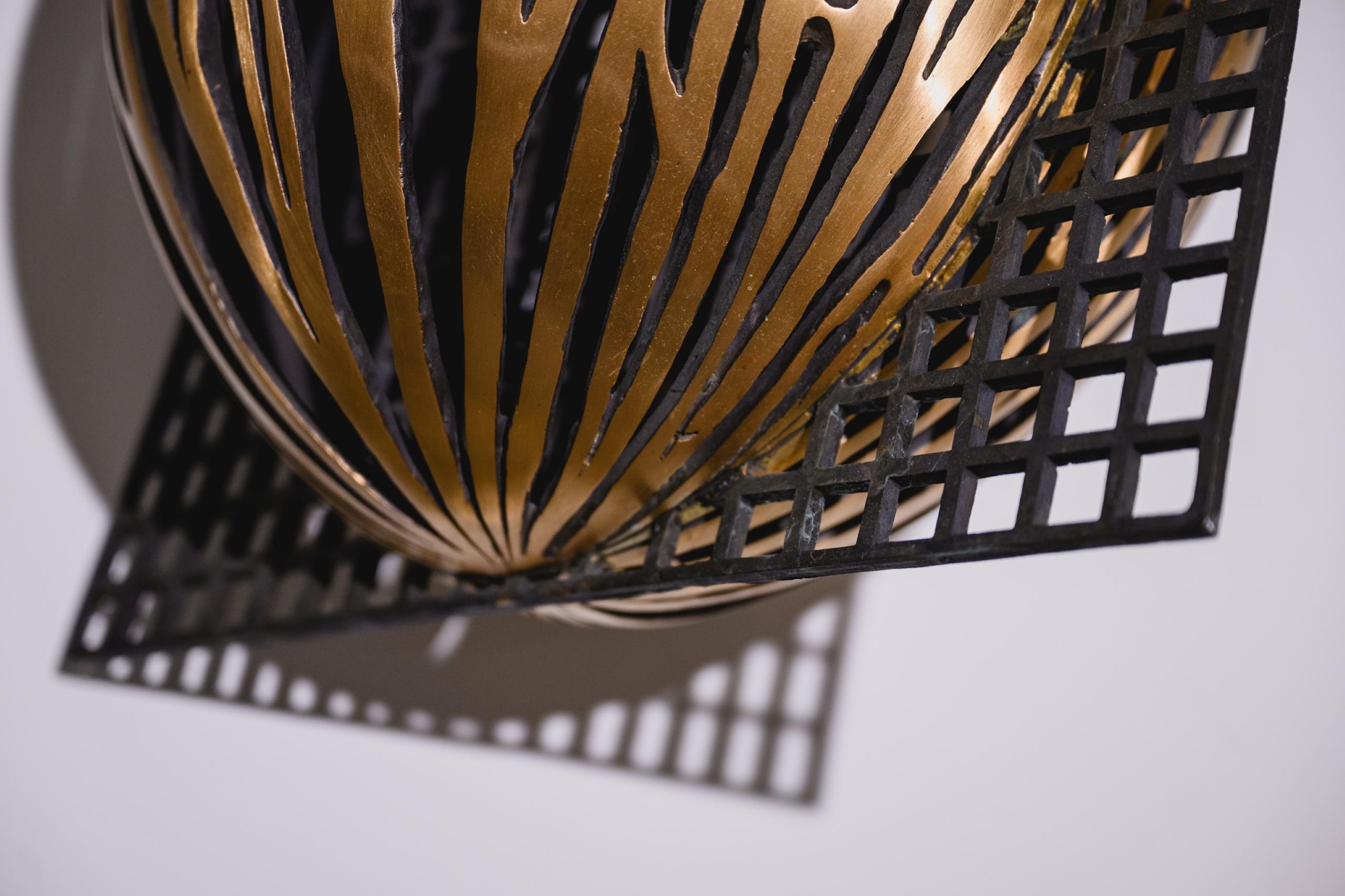 Urbanut II von Ondřej Oliva - Bronzeskulptur, Kontraste, figurativ, organisch im Angebot 4