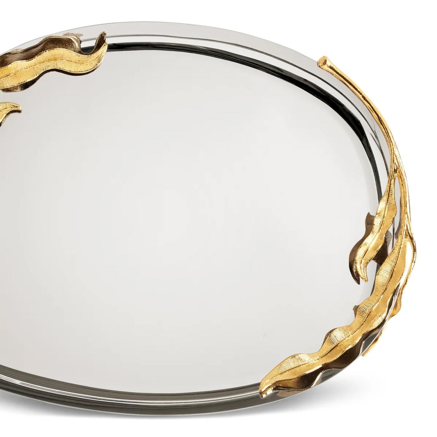 Contemporary Ondulated Leaves Large Tray For Sale