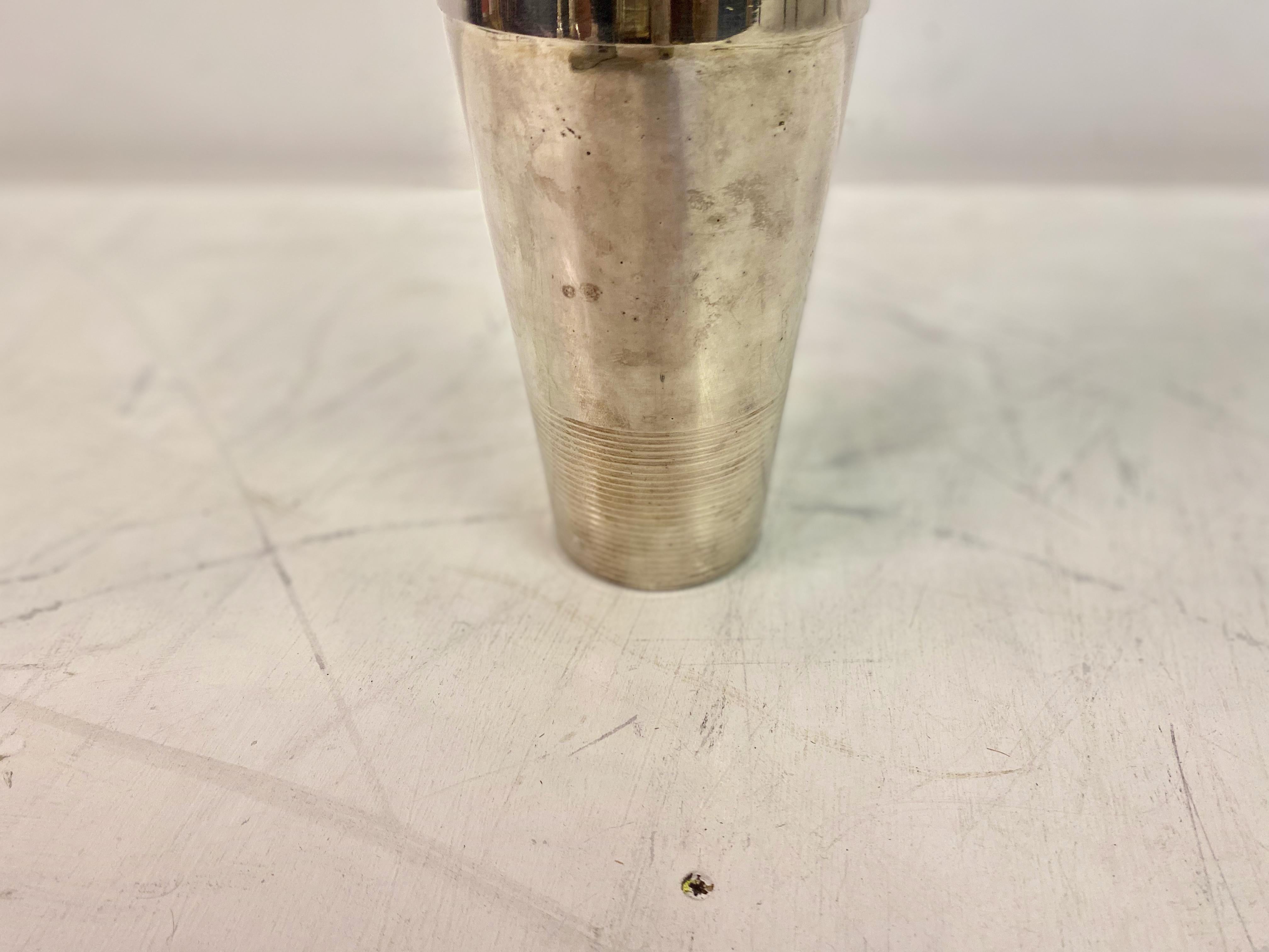 Ondulations by Luc Lanel Silver Plated Cocktail Shaker by Christofle In Good Condition In London, London