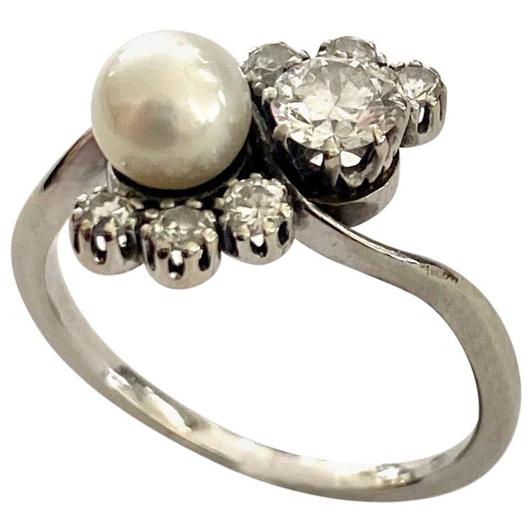 One '1' 14 Karat Gold Ring, Set with Diamonds and One '1' Cultured Pearl,  1940 For Sale at 1stDibs