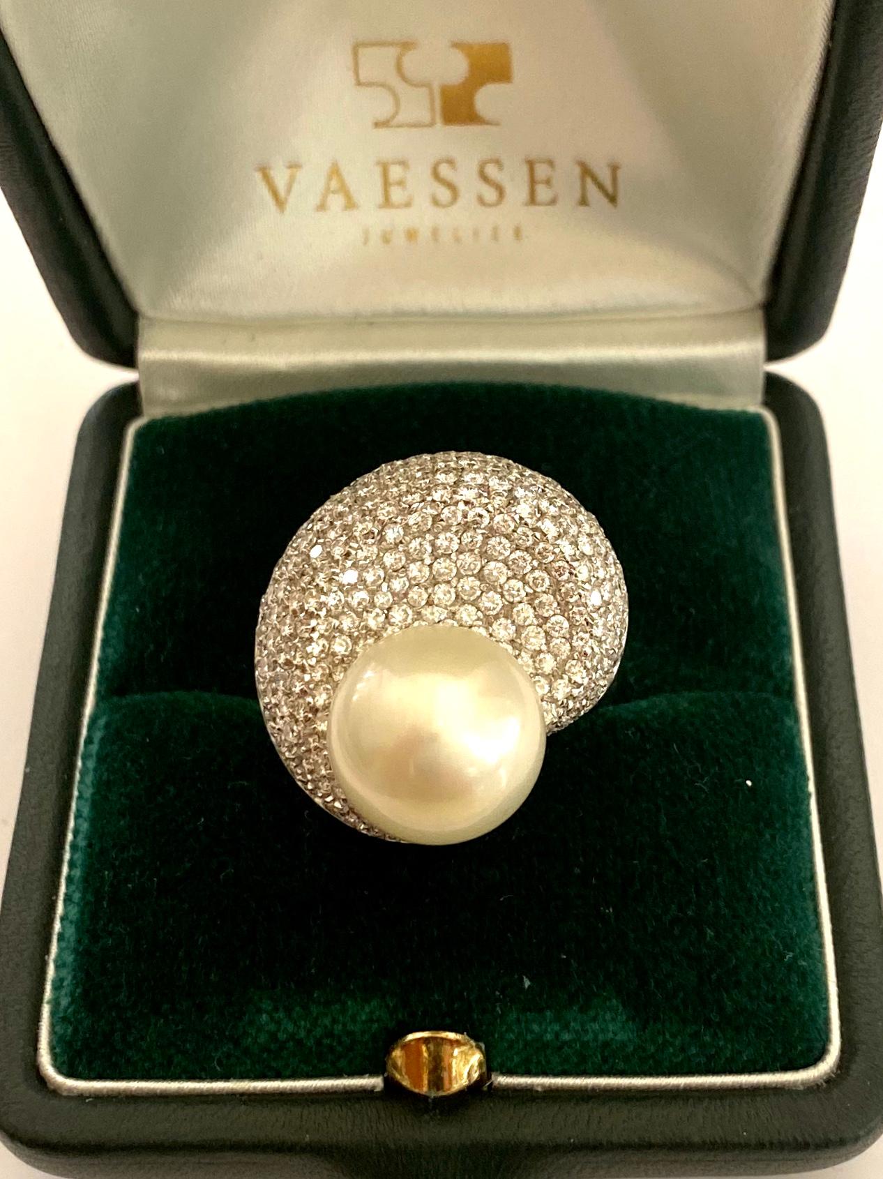 One '1' 18 Karat Gold Ring, Set with Cultered South See Pearl and 218 Diamonds For Sale 2