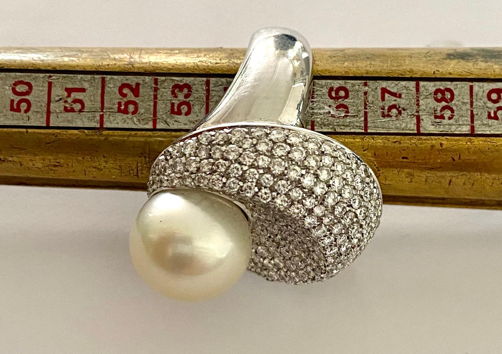 Women's One '1' 18 Karat Gold Ring, Set with Cultered South See Pearl and 218 Diamonds For Sale