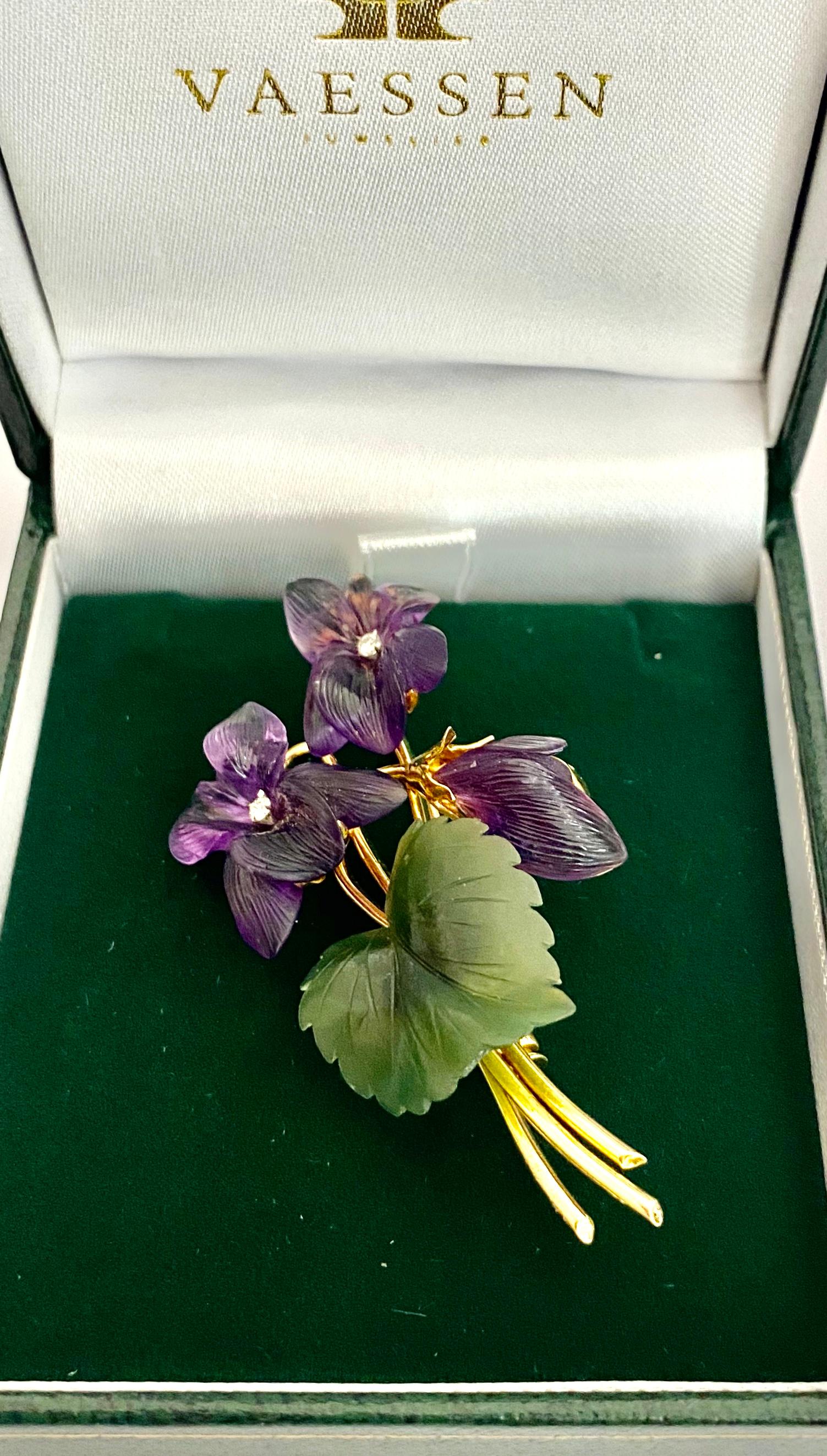 One '1' 18 Karat Gold Flower Bouquet Brooch, Nephrite, Amethyst and Diamond 2