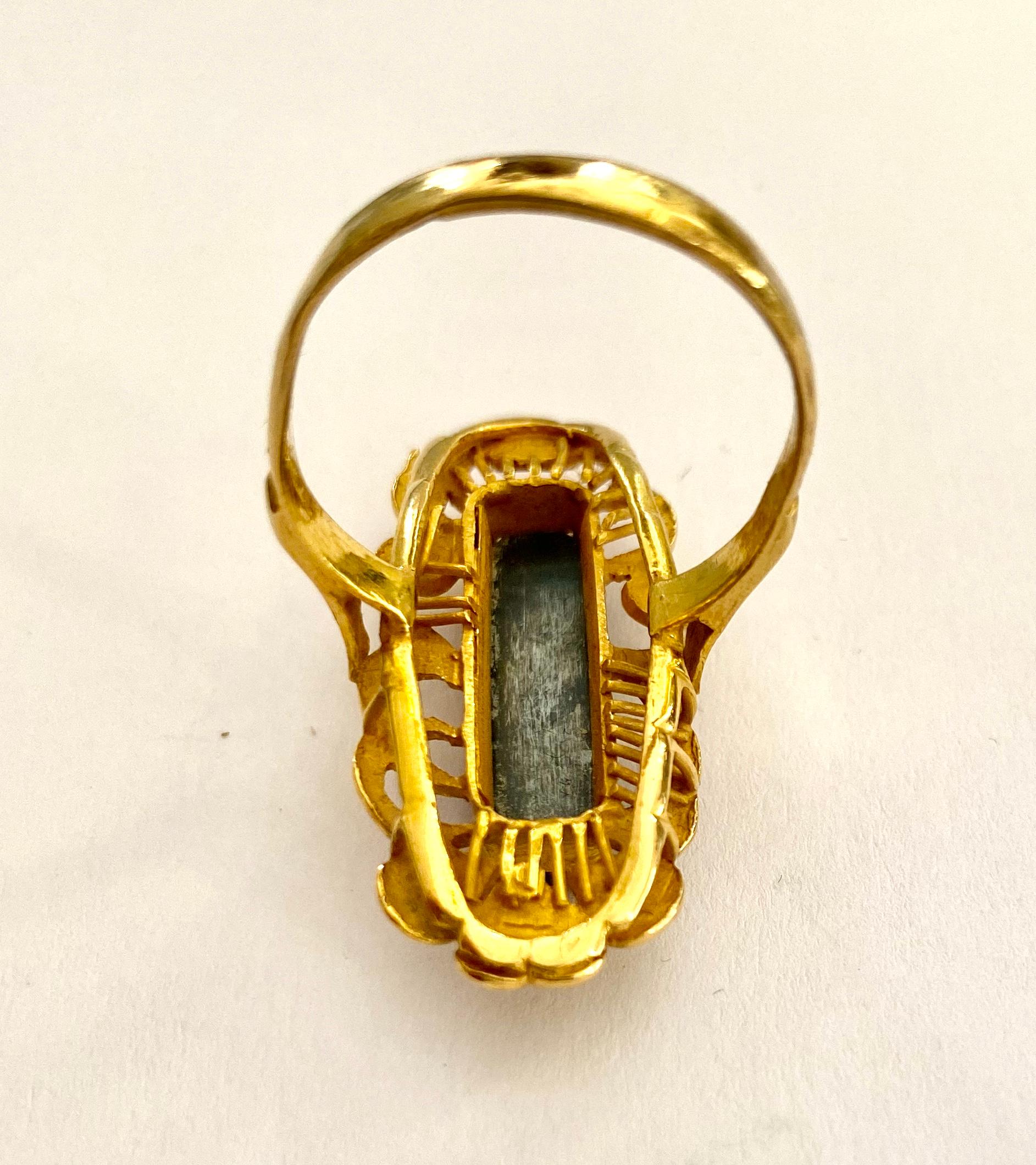 Cabochon One '1' 20 Karat Yellow Gold Ring with One Hematite Stone, Indonesia, 1935 For Sale