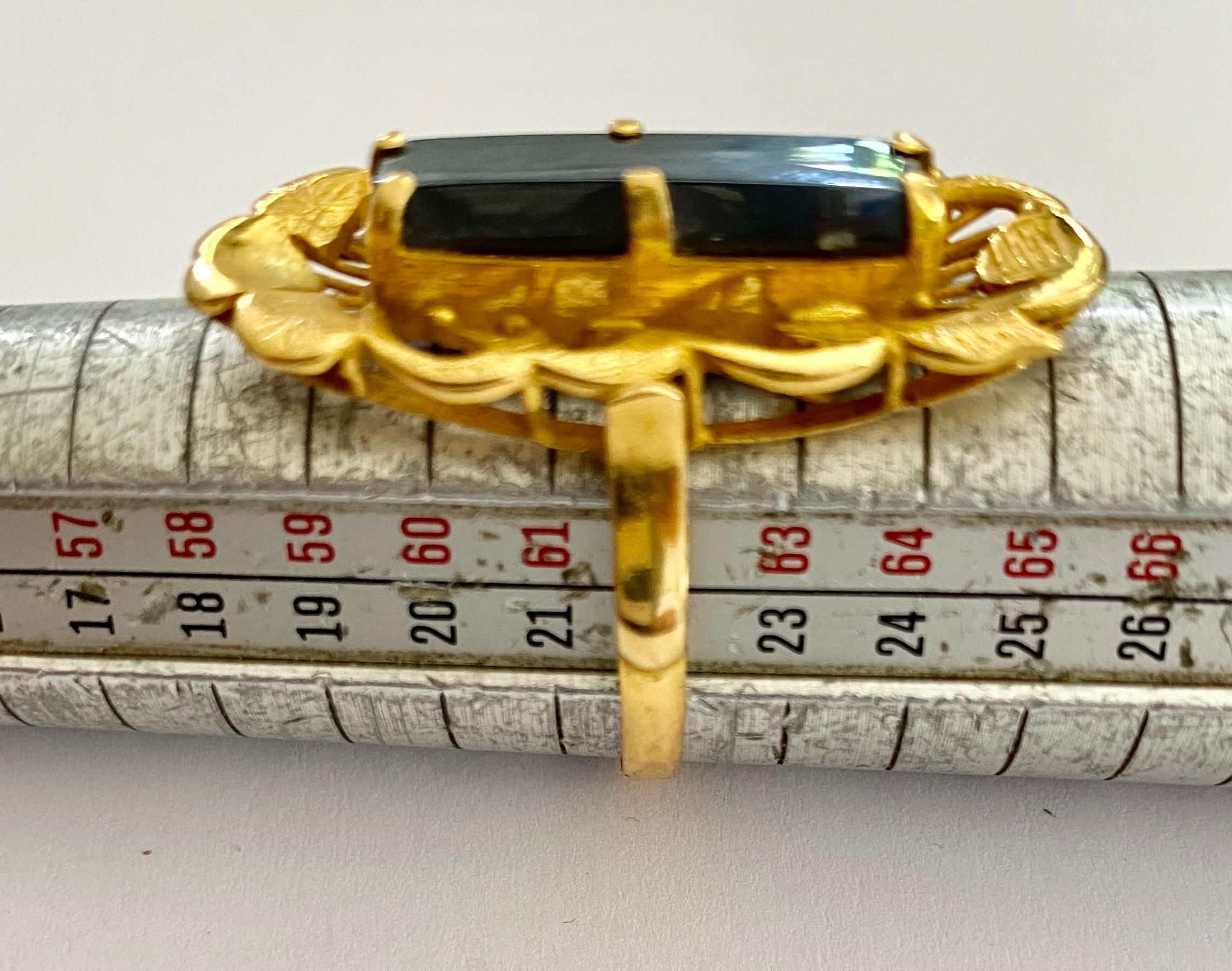 Women's One '1' 20 Karat Yellow Gold Ring with One Hematite Stone, Indonesia, 1935