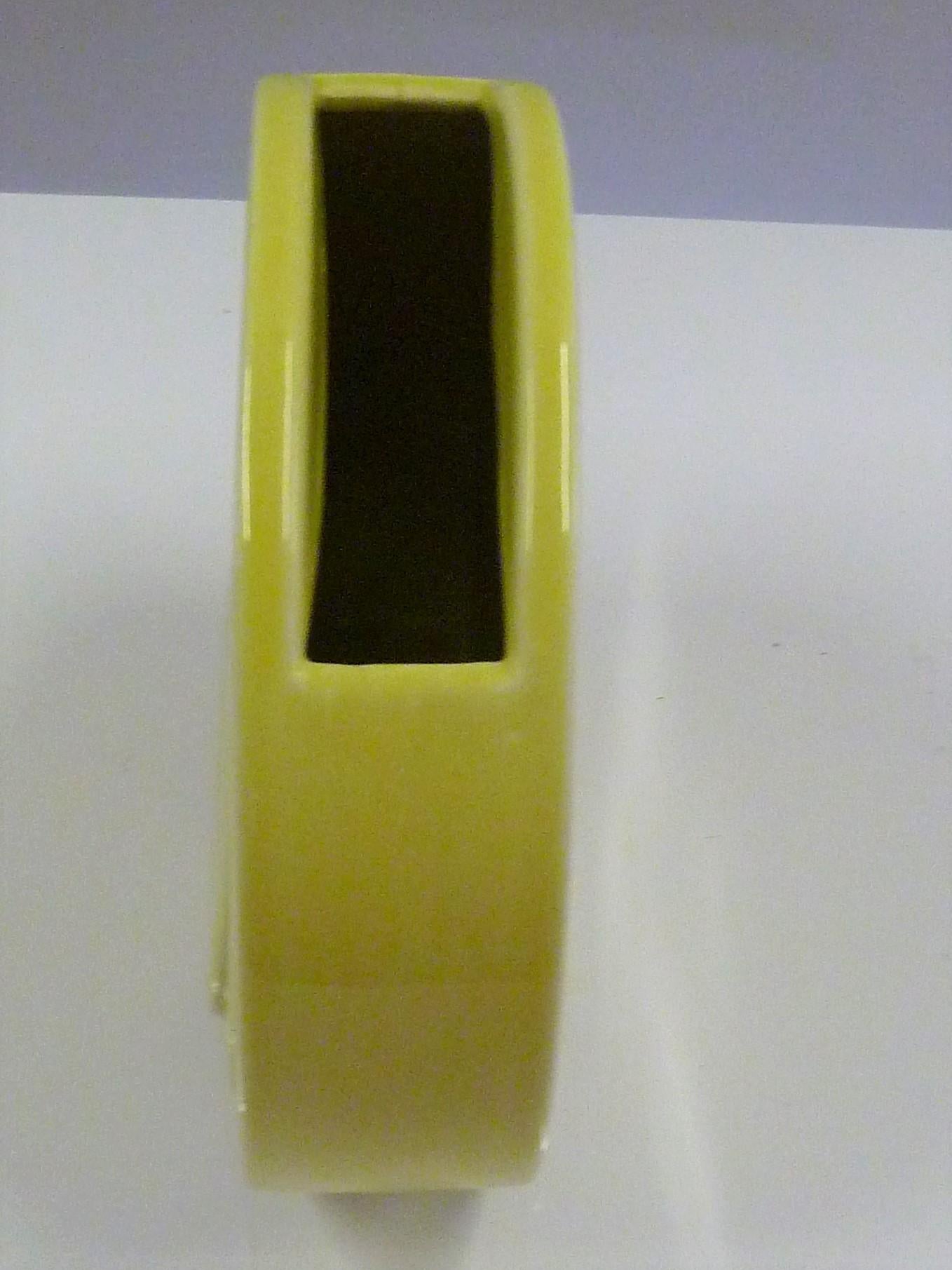 Américain Vase à disques en forme de cercle jaune printemps TAC Art Déco des années 1930, Trenton Potteries en vente
