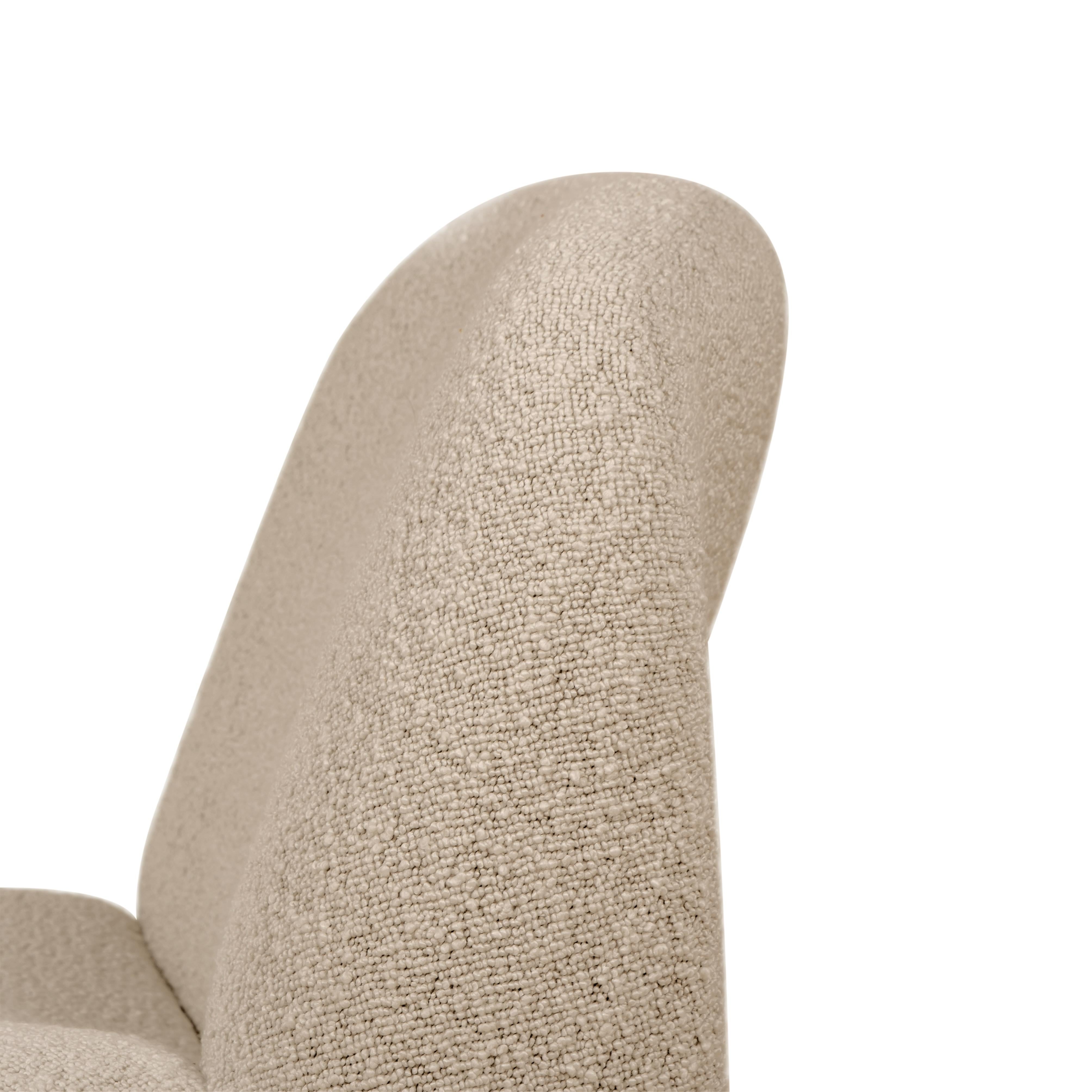 One 'Alky' Chair by G. Piretti for Castelli New Upholstery Boucle by Dedar In Excellent Condition In Rijssen, NL