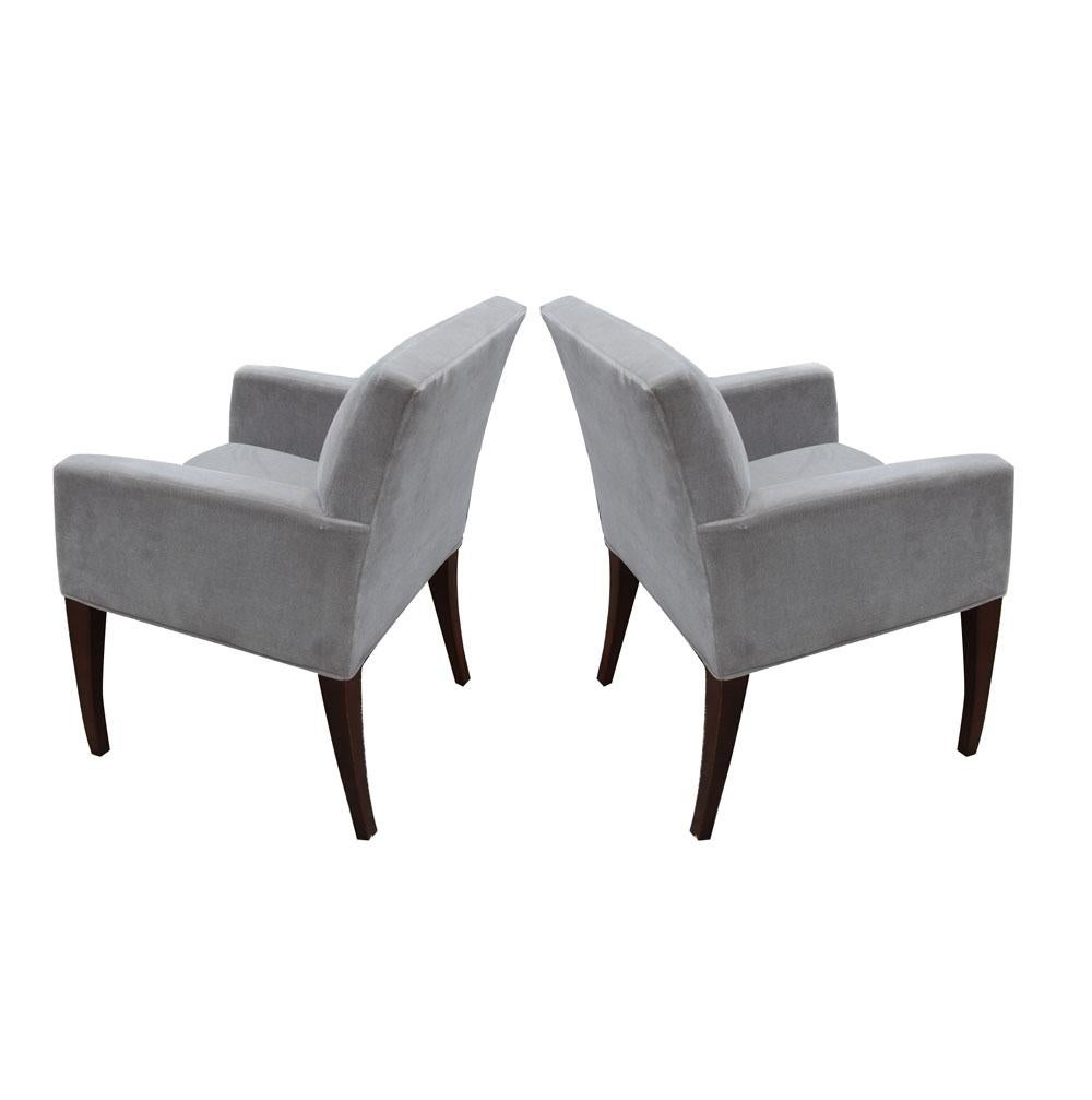 One Bernhardt upholstered armchair 

Modern meets Classic in this armchair by Bernhardt. Dove grey upholstery with tapered walnut legs.
10 available.

Measures: 24
