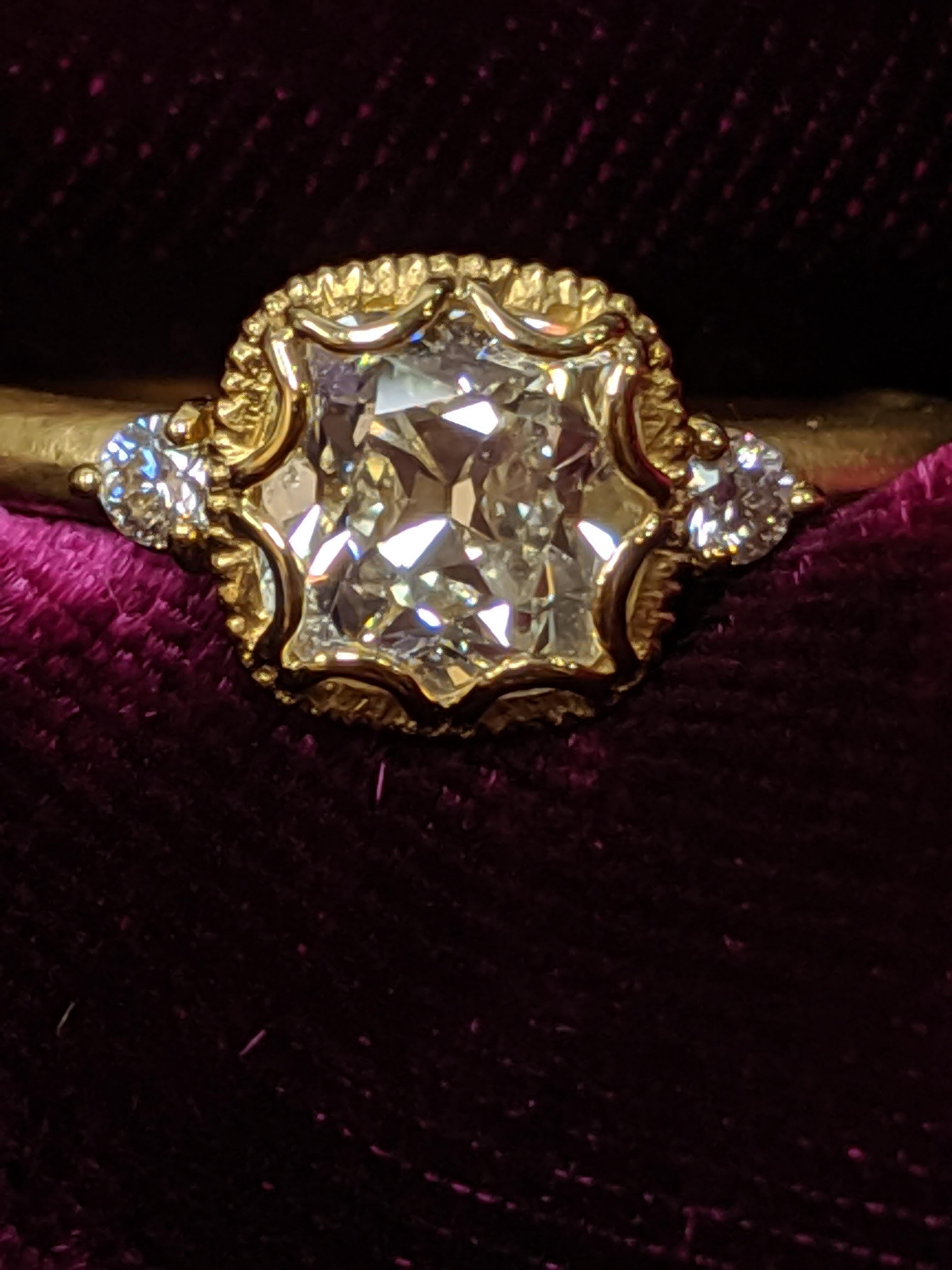 One Carat Antique Cut Cushion Diamond Ring in 18 Karat Yellow Gold, GIA In New Condition In New York, NY