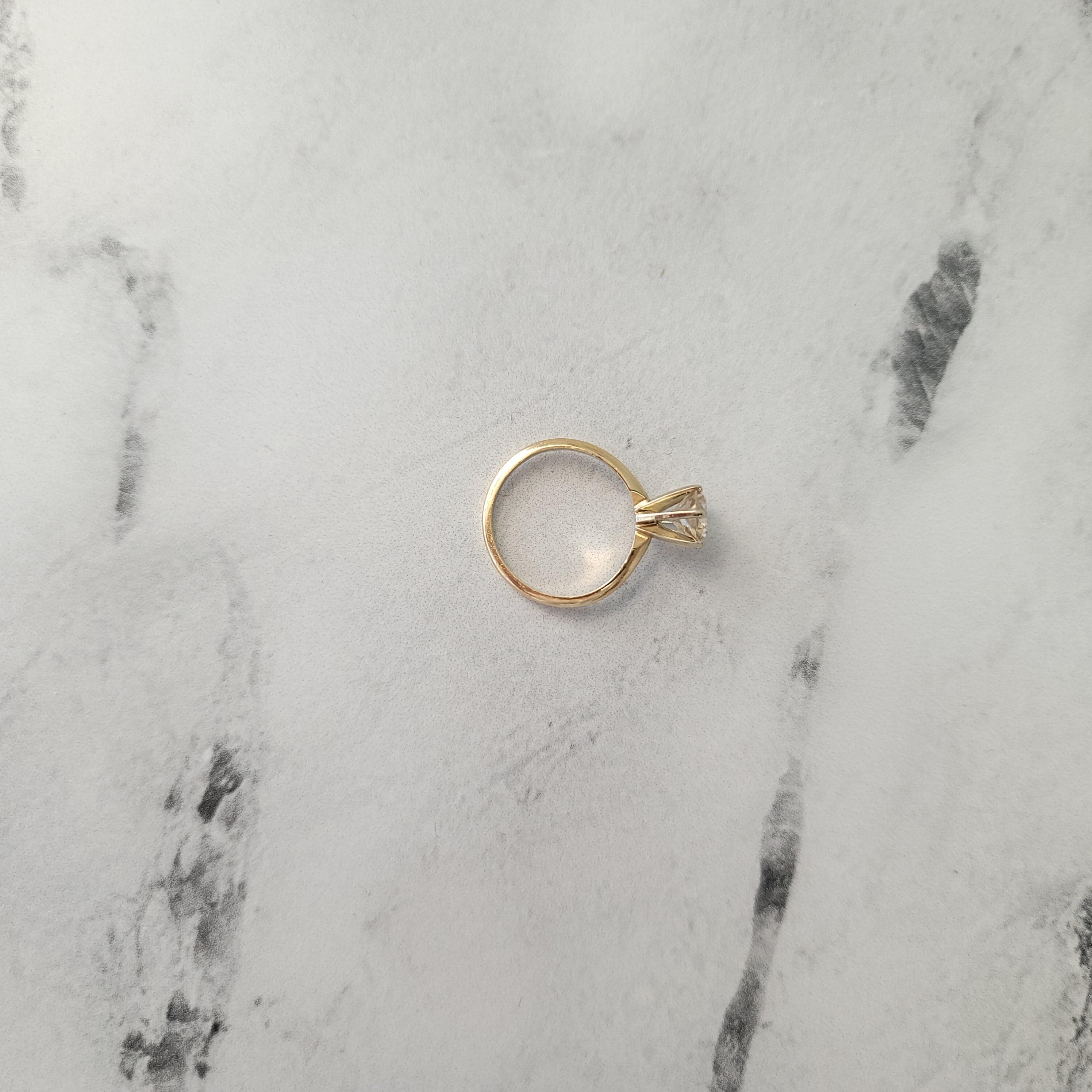 Ein Karat Brillant Solitär Diamant Verlobungsring 1,21cttw im Zustand „Neu“ im Angebot in Sugar Land, TX