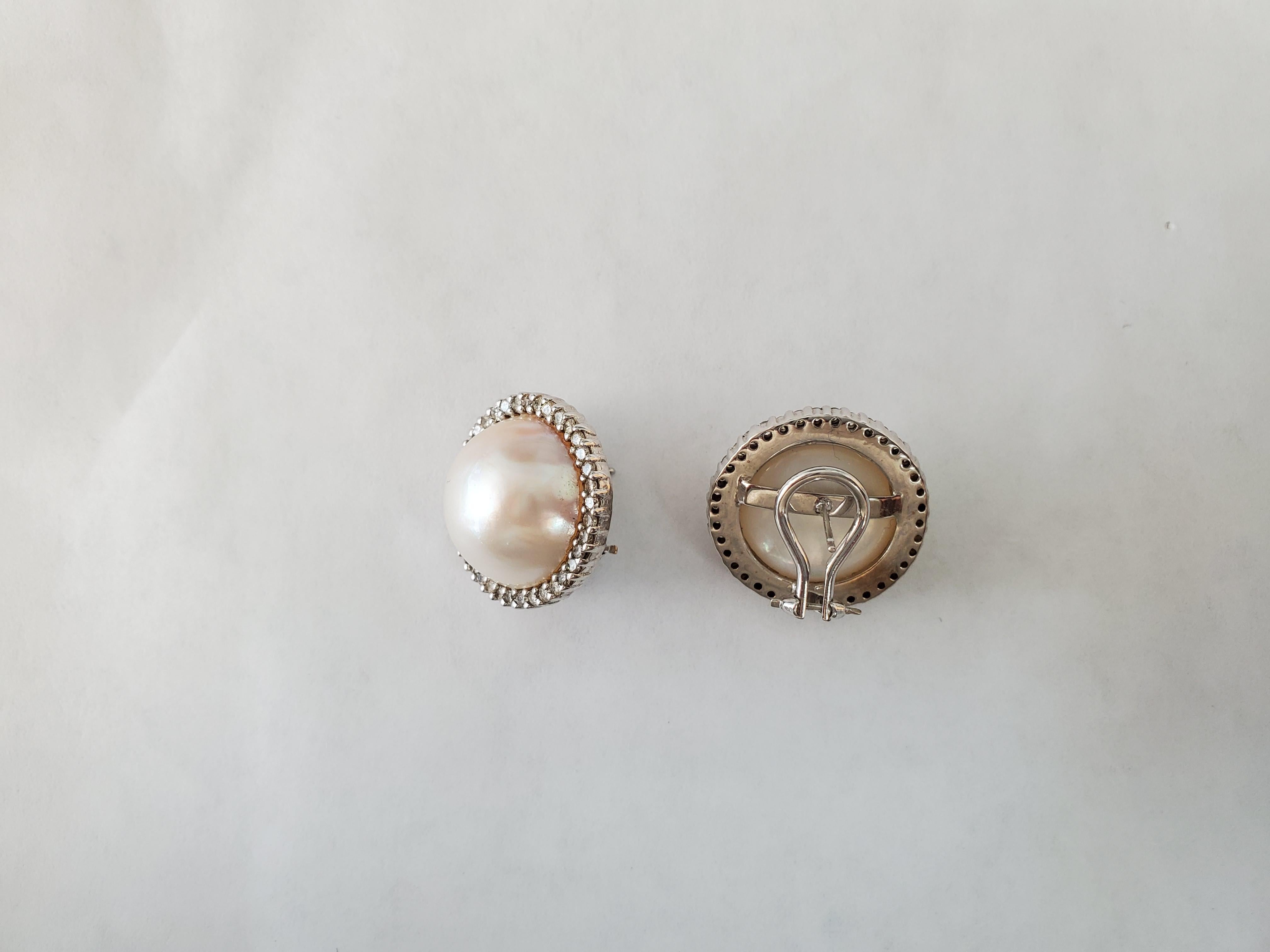 One Carat Freshwater Pearl Diamond Halo Clip on Earrings 14k White Gold In New Condition For Sale In Sugar Land, TX