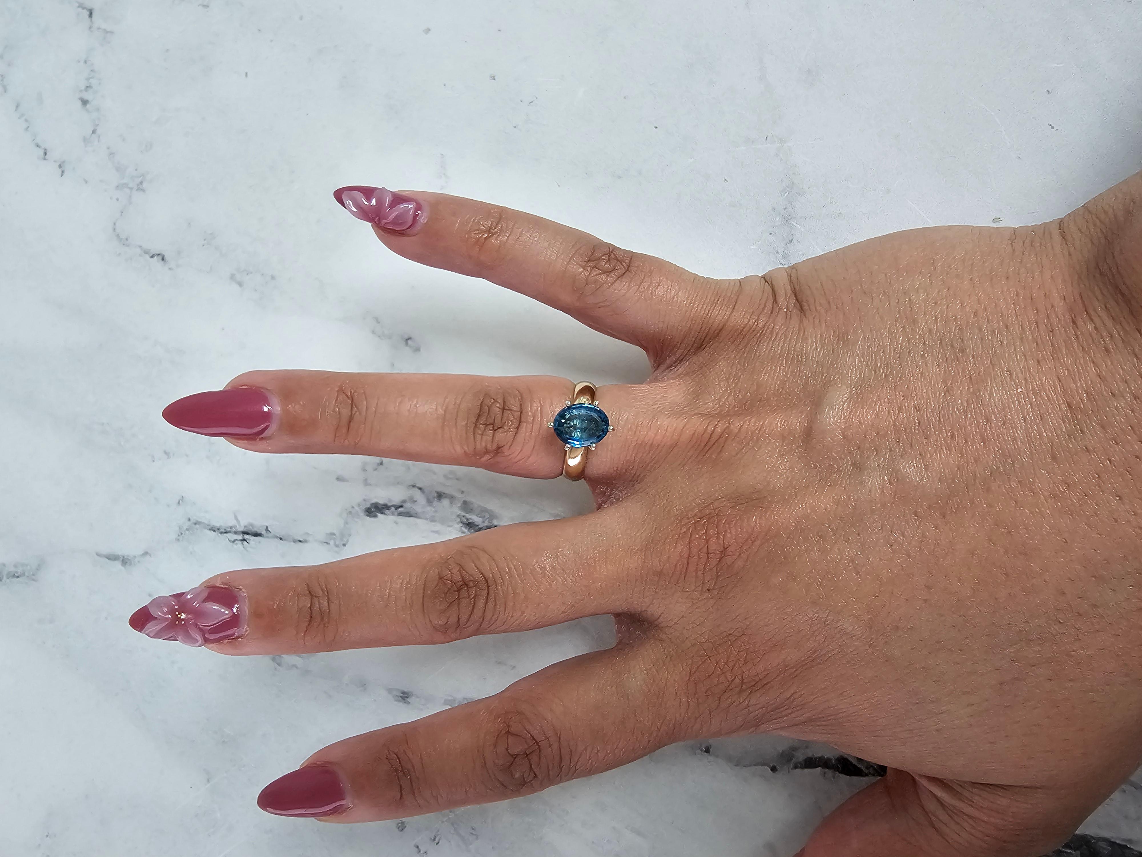 Bague de fiançailles Topaze bleue de Londres d'un carat Neuf - En vente à Sugar Land, TX
