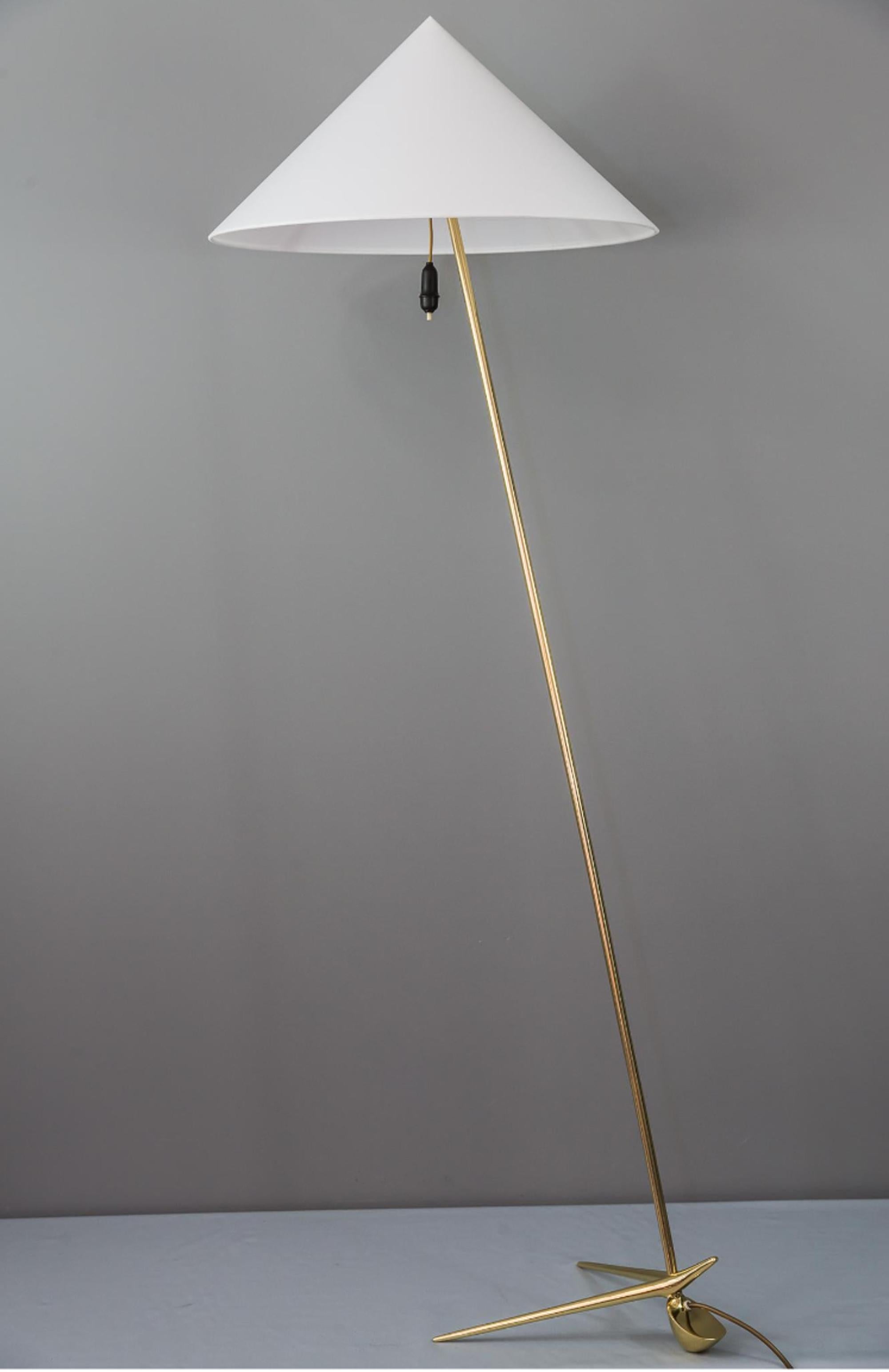 One Charming golf floor lamps, designed by Rupert Nikoll, Vienna, 1950 In Good Condition In Wien, AT