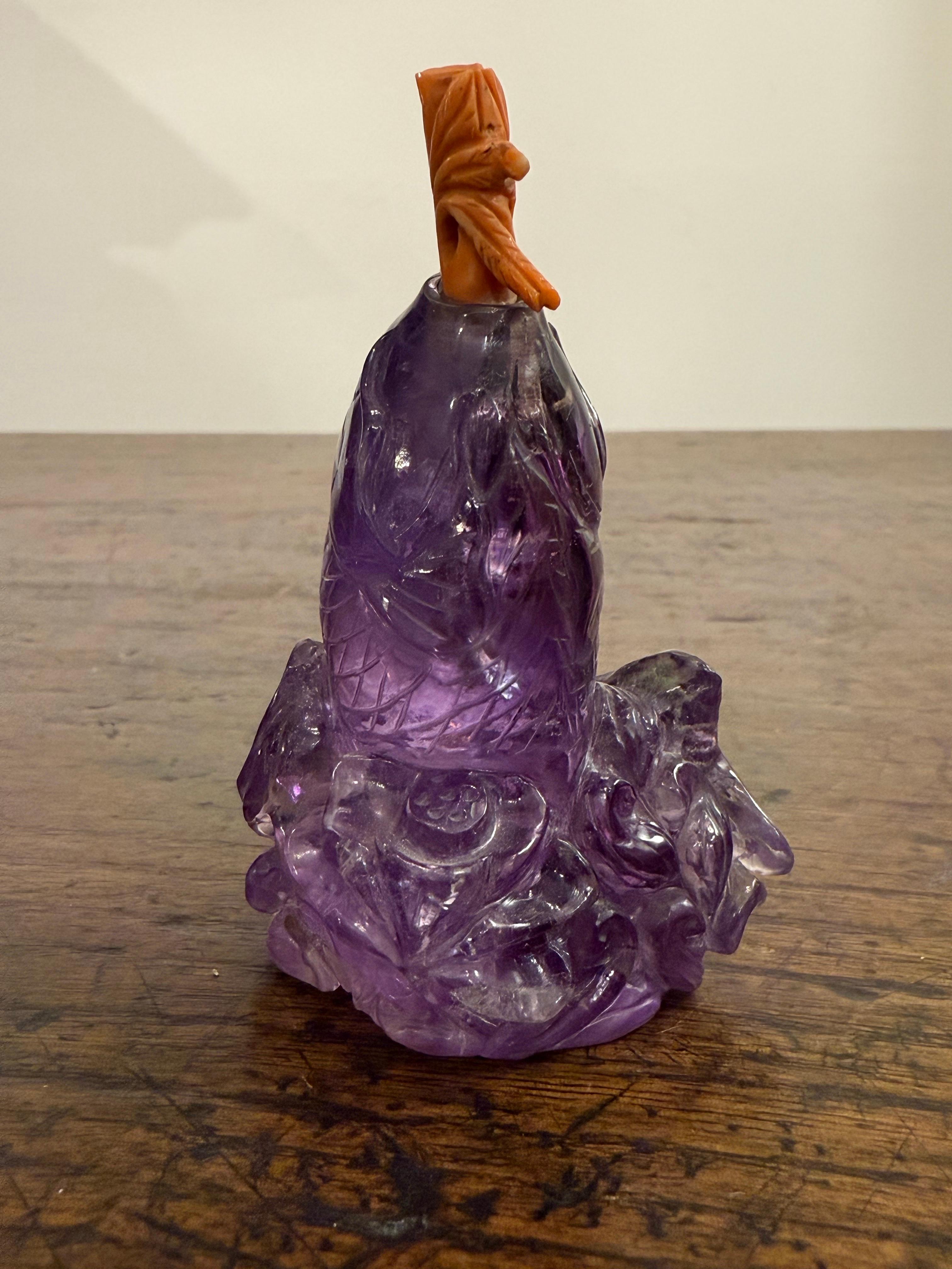 18th Century and Earlier One Chinese Carved Carp Amethyst Snuff bottle, 18th Century For Sale