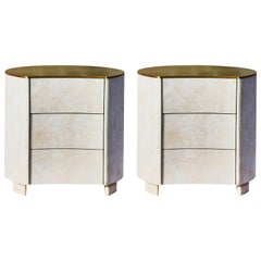 Commodes and Chests of Drawers