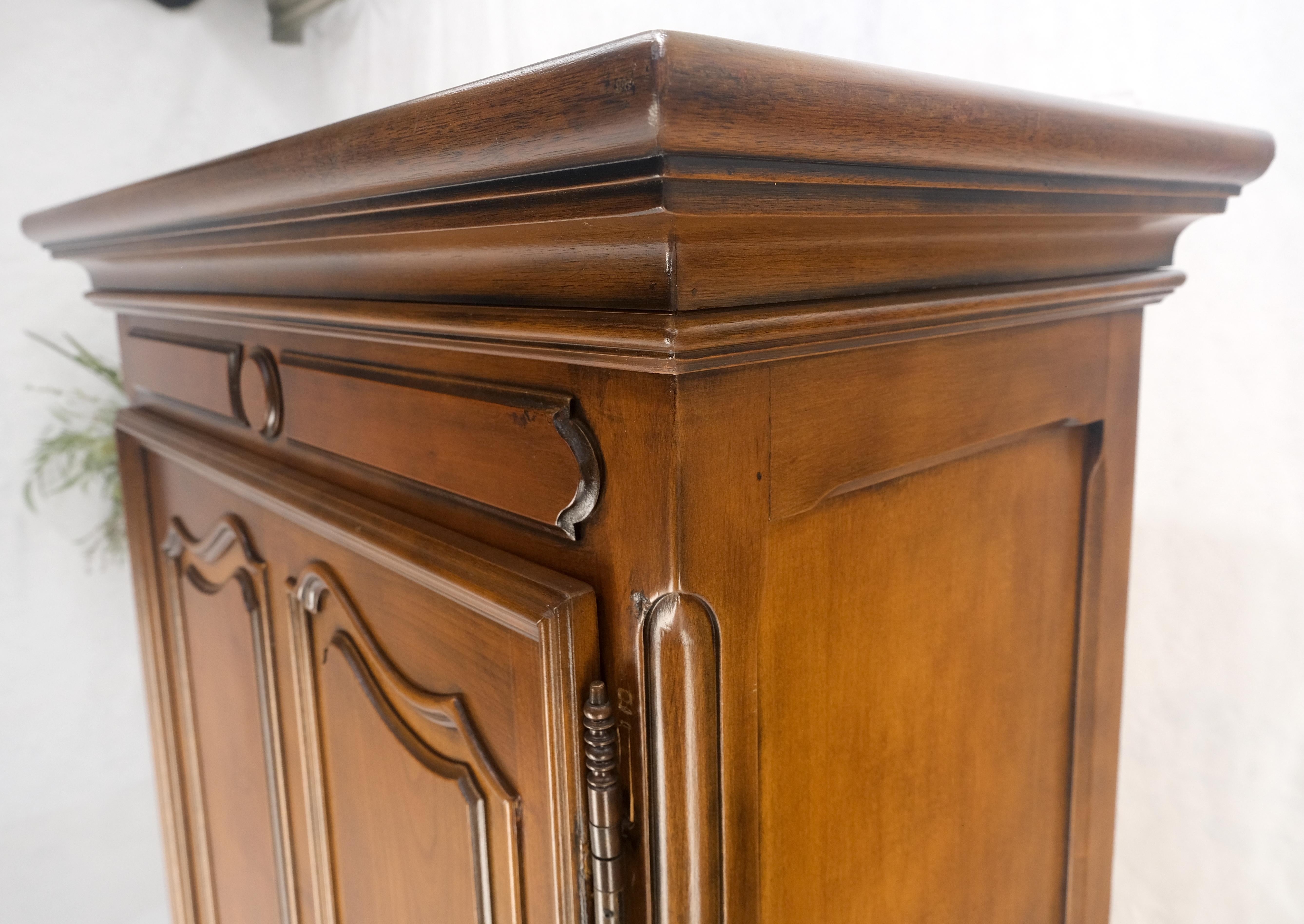 20ième siècle Bibliothèque de rangement à une porte 78