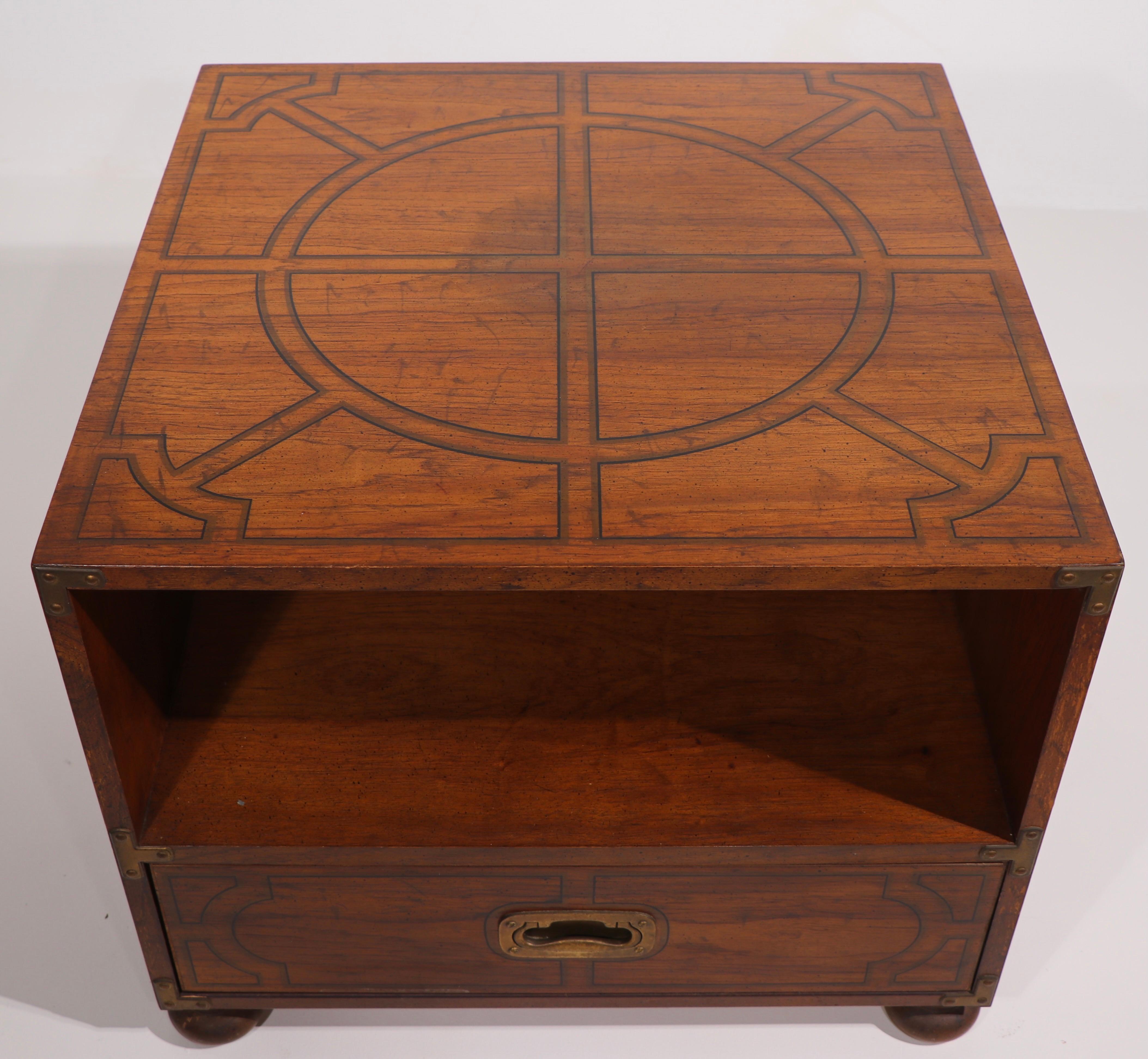 One Drawer End or Side Table Oxford Square by Drexel In Good Condition For Sale In New York, NY