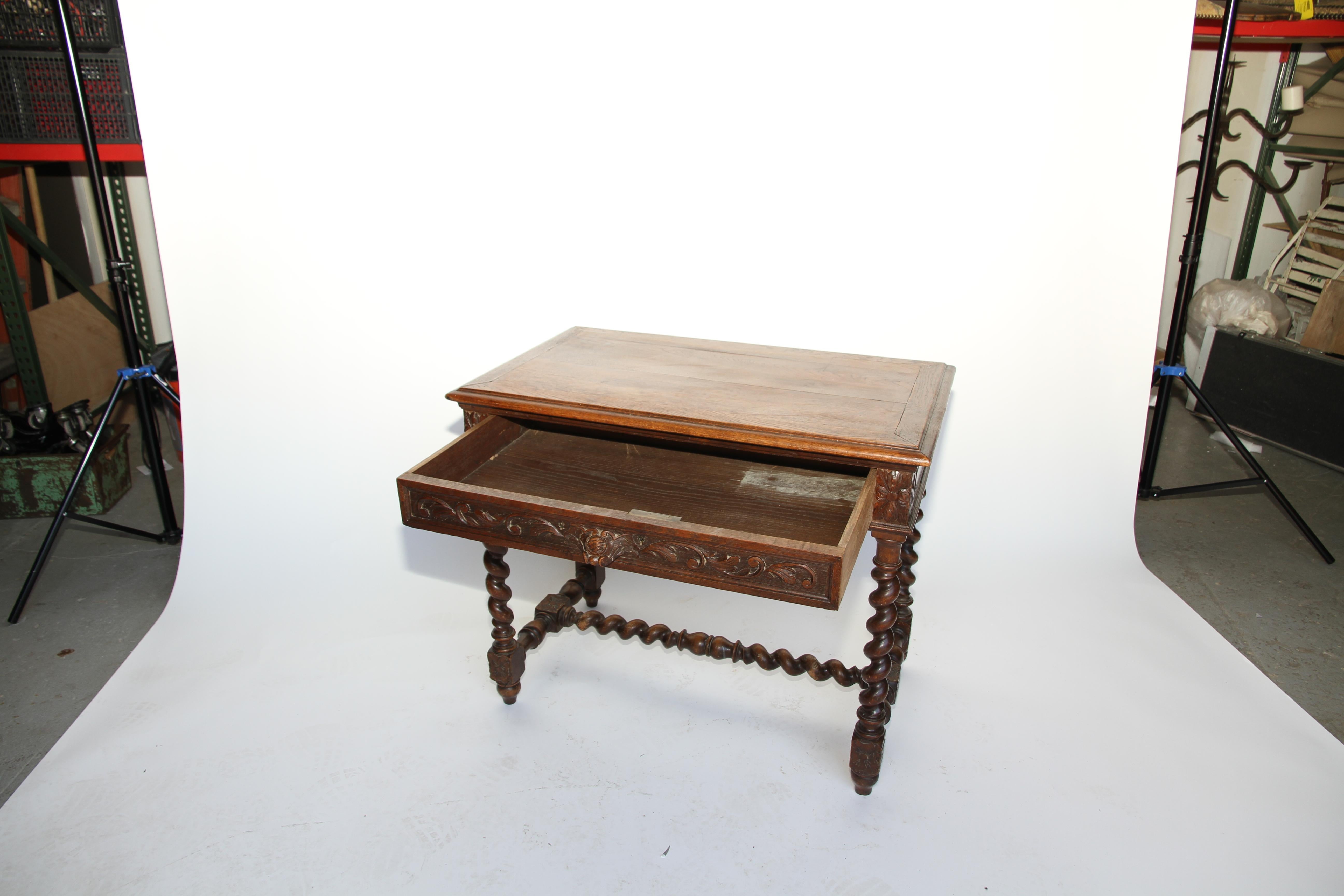 A beautiful 19th century French one drawer twist leg table. There is a key hole and lock, the key is no longer with the piece but could easily be repaired.