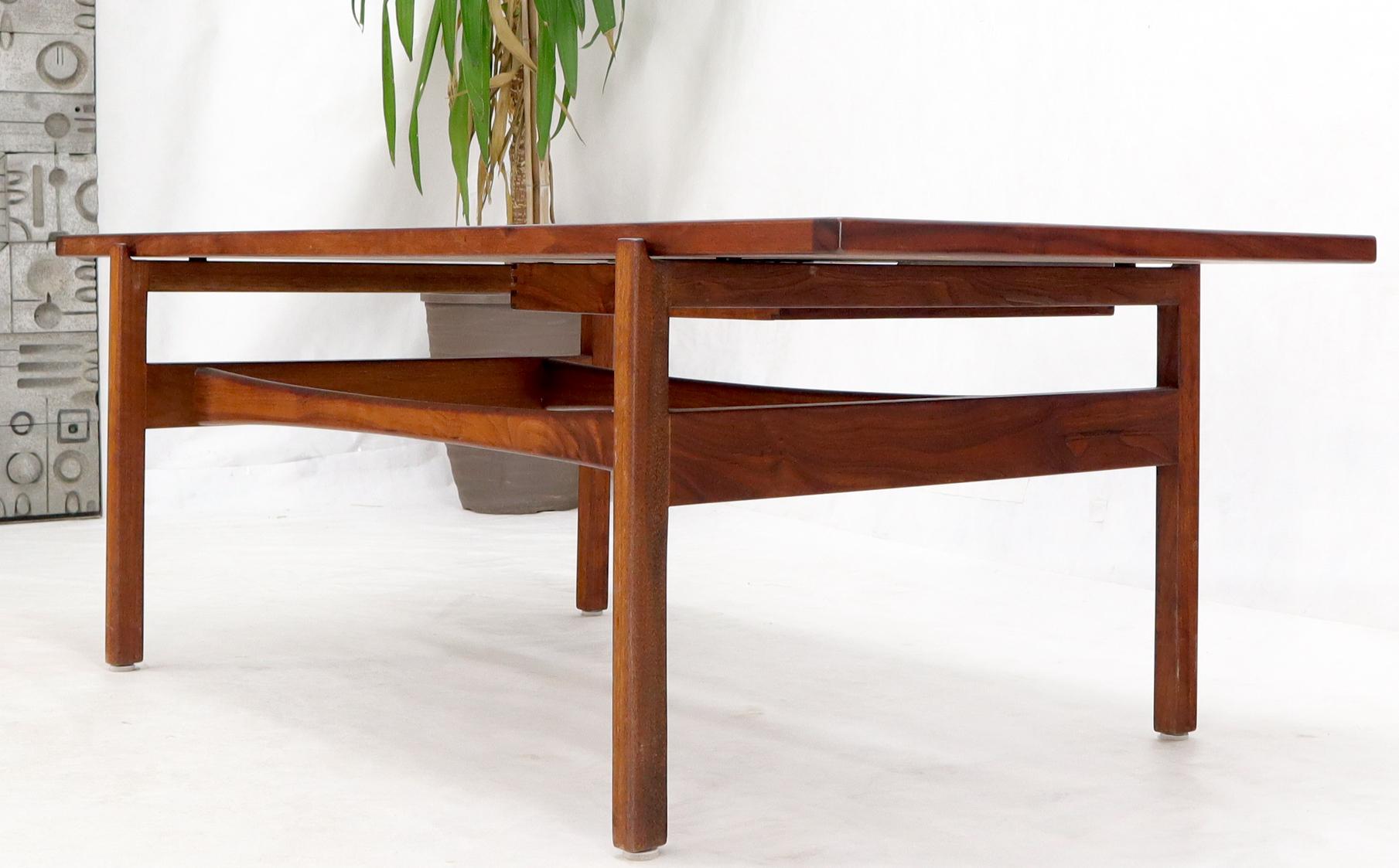 One Drawer Rectangle Shape Teak Danish Mid-Century Modern Coffee Table For Sale 11