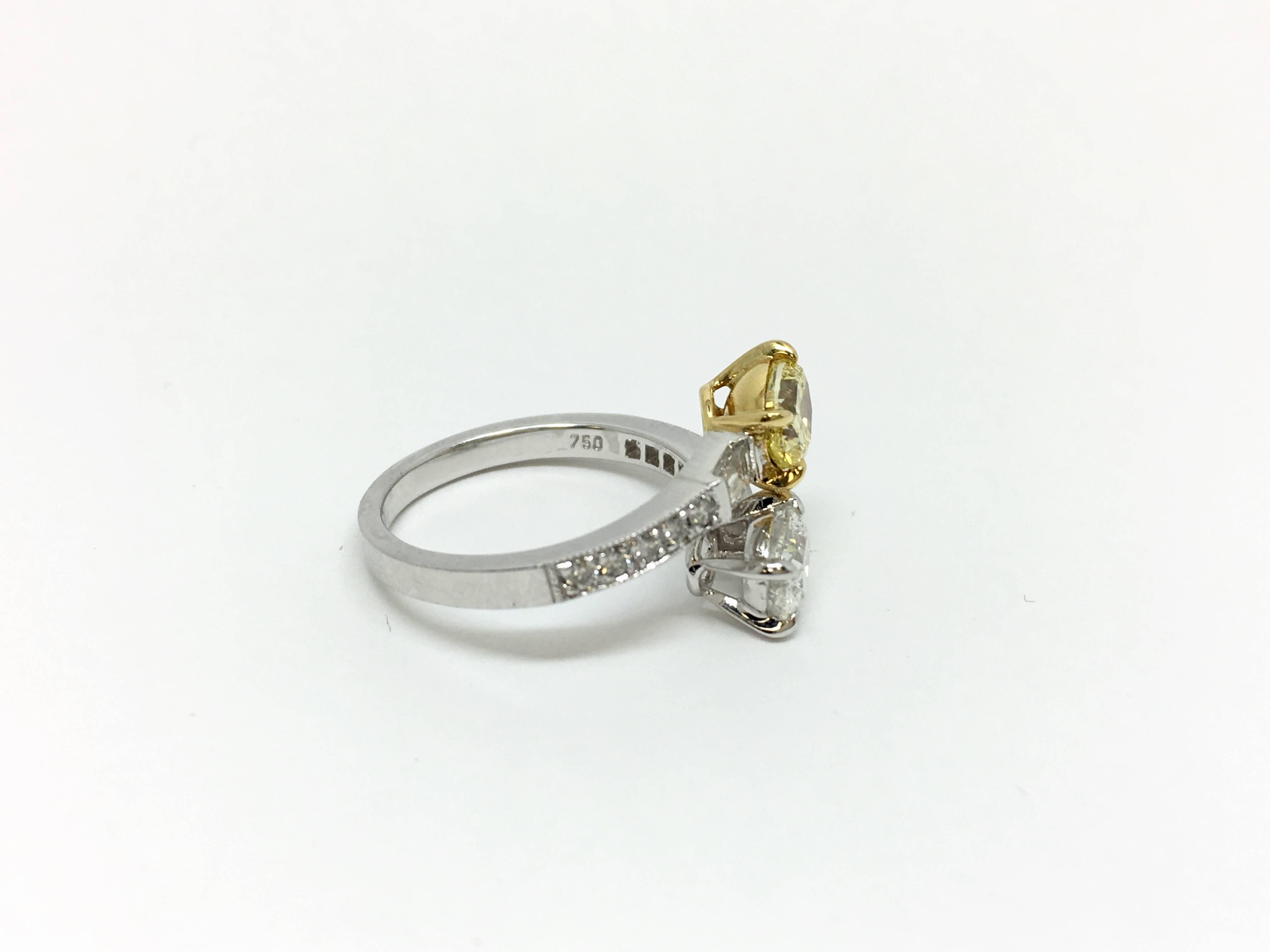 Oval Cut One Fancy Platinum Swirl Yellow and White Oval Diamond Ring For Sale