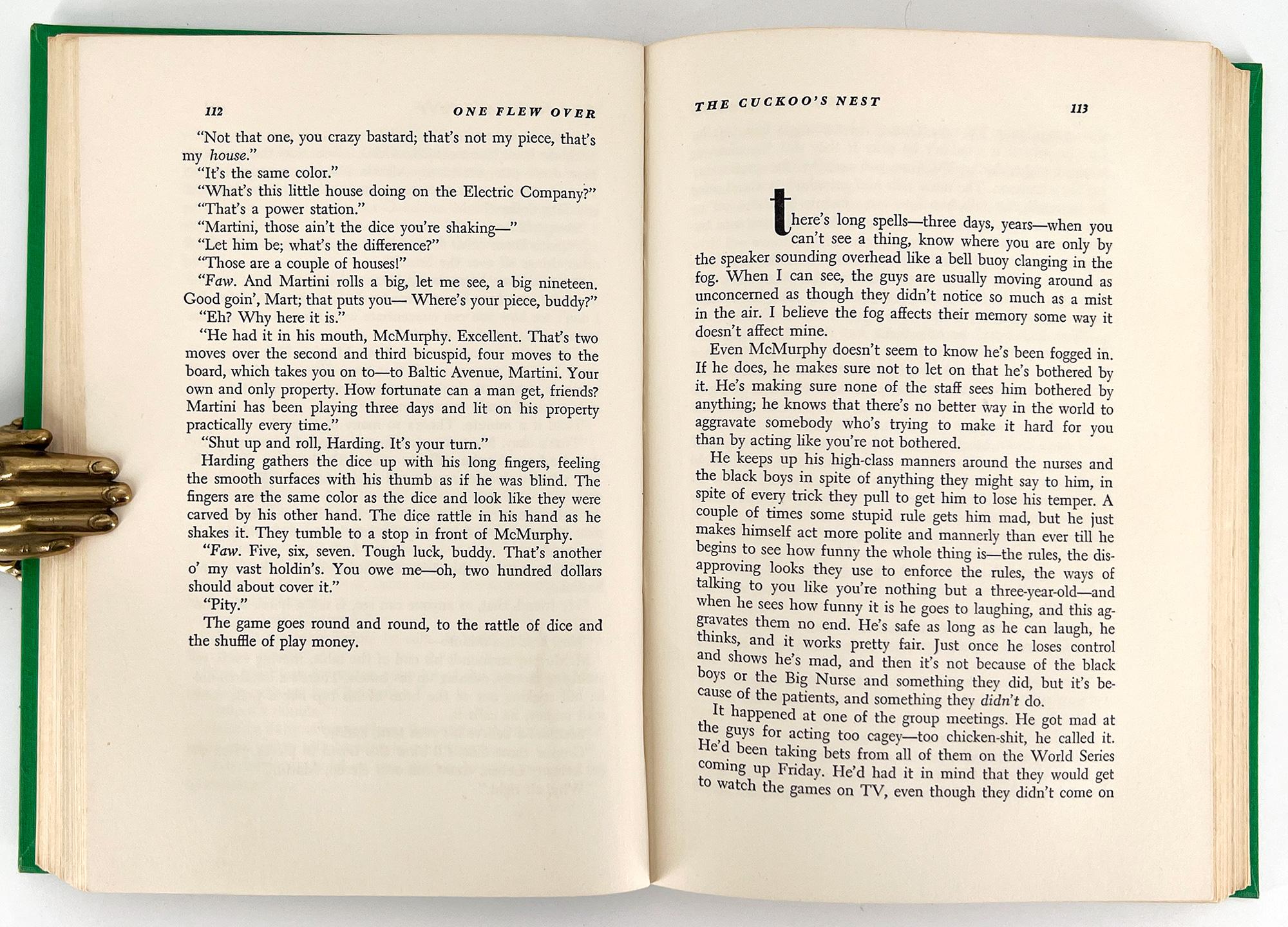 Vol au-dessus d'un nid de coucou par Ken Kesey - Première édition, deuxième édition avec DJ en vente 1