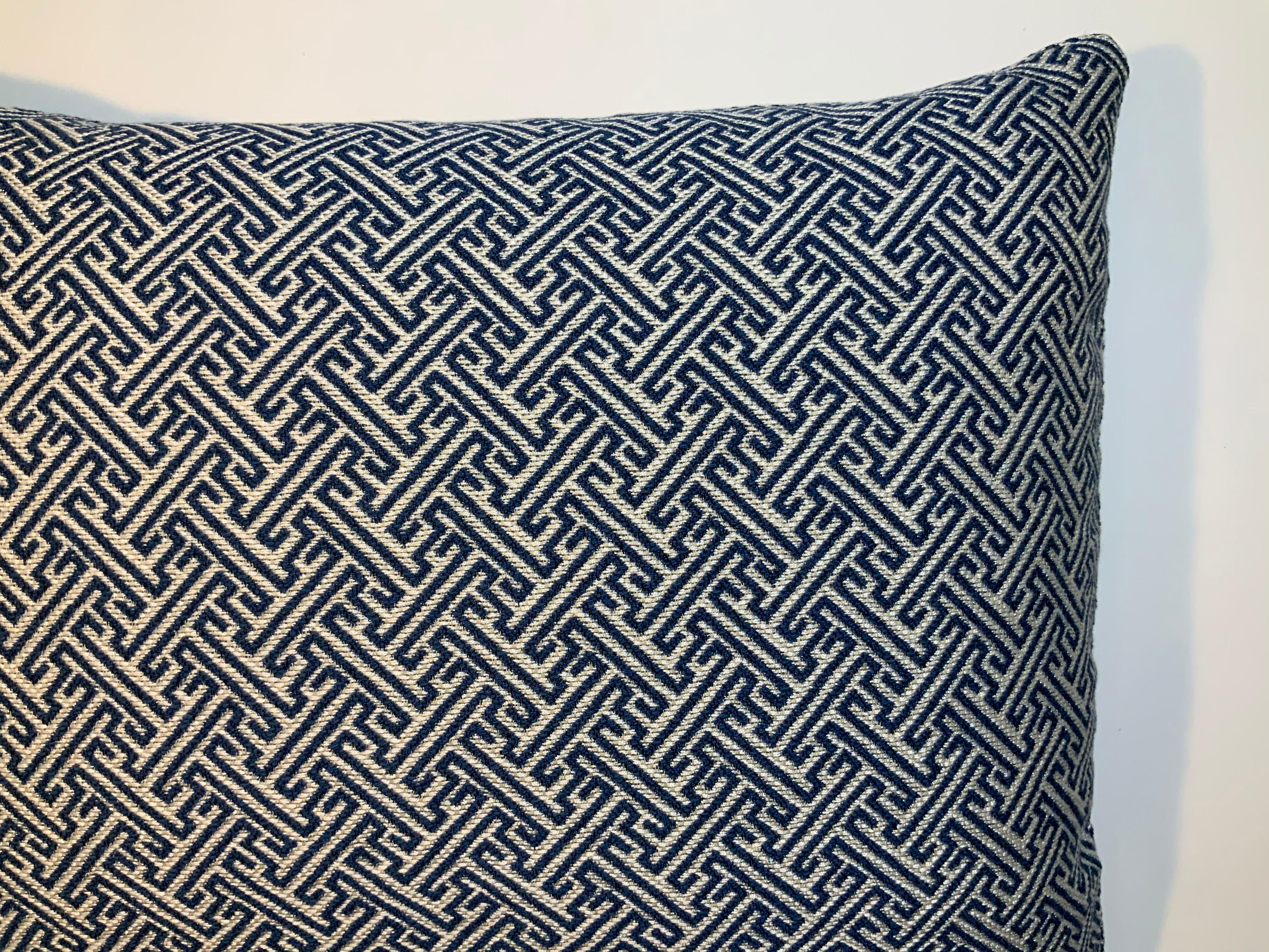 One Geometric Motif Pillow In Good Condition For Sale In Delray Beach, FL