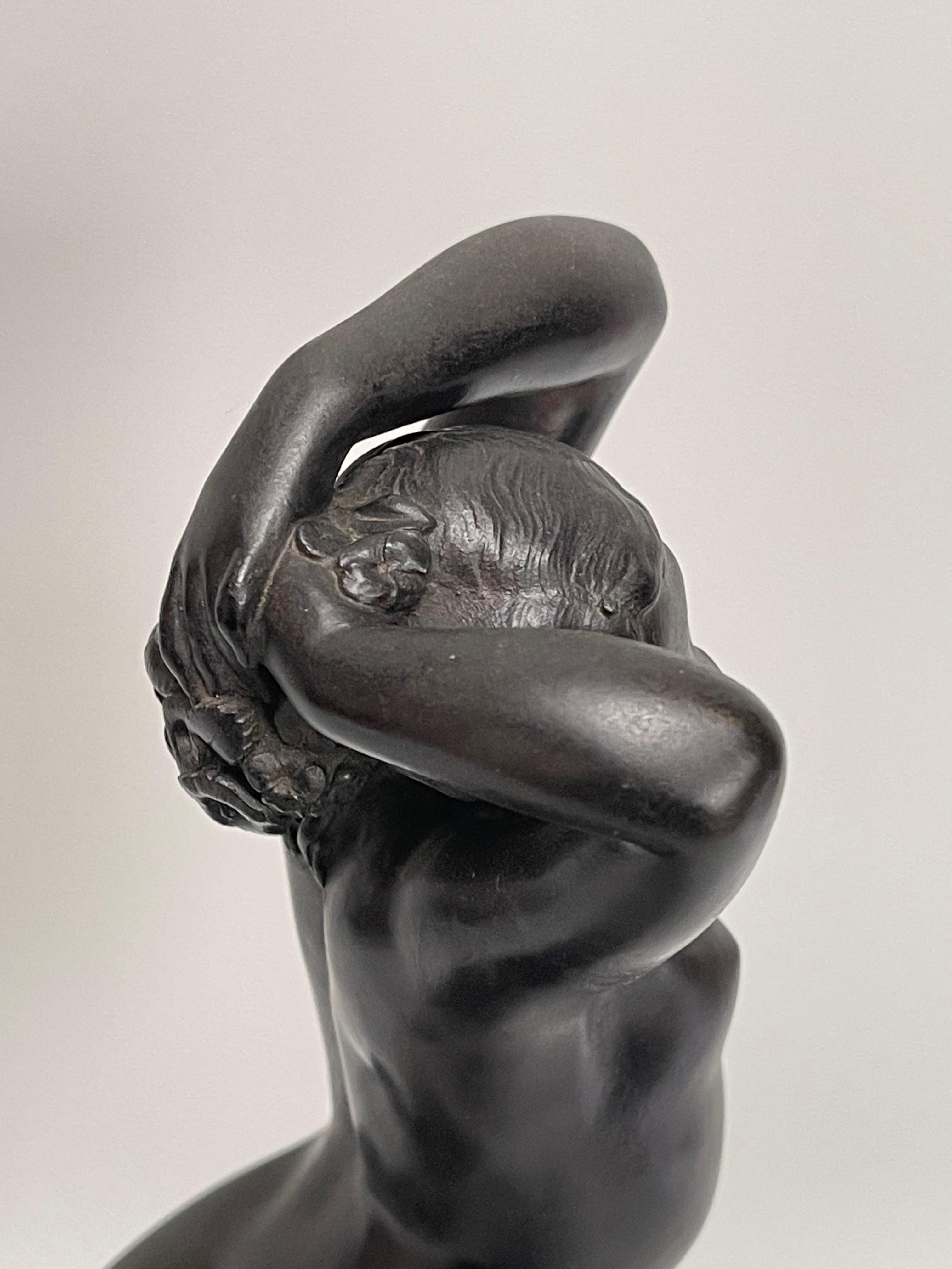 Sculpture en bronze « One hour of the Night » de Joseph Michel Pollet en vente 8