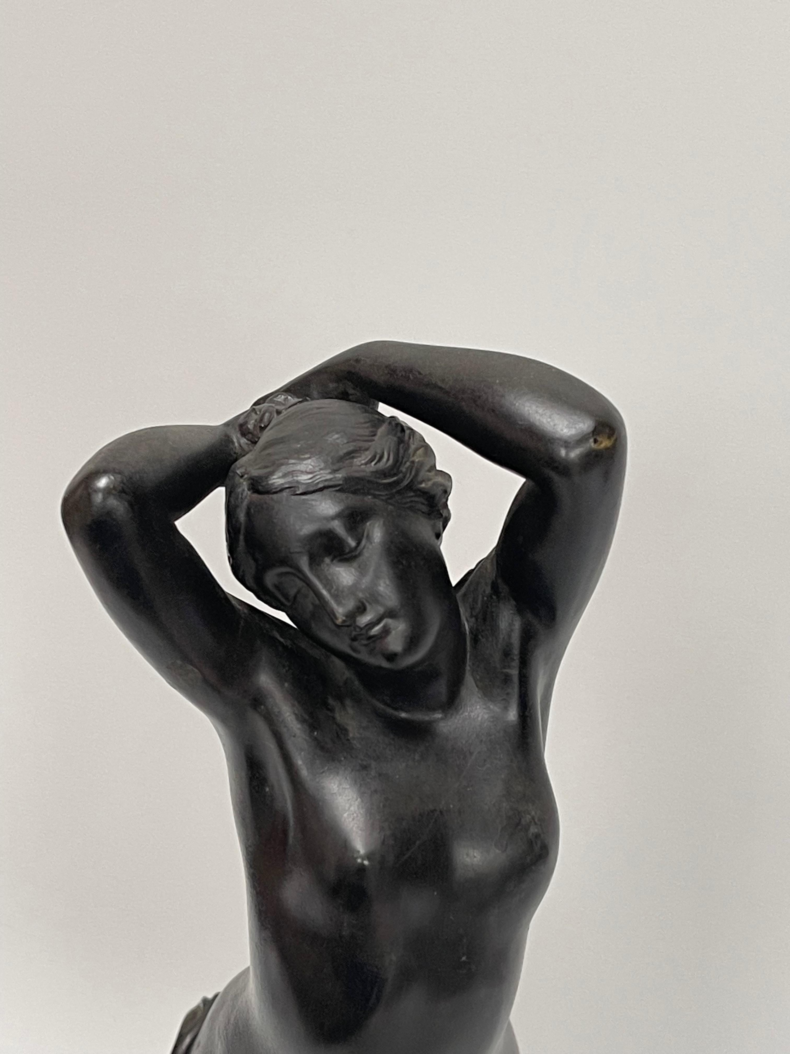 Milieu du XIXe siècle Sculpture en bronze « One hour of the Night » de Joseph Michel Pollet en vente