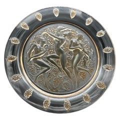 One  Lalique  Côte d'Or Plate in white and brown patinated glass.