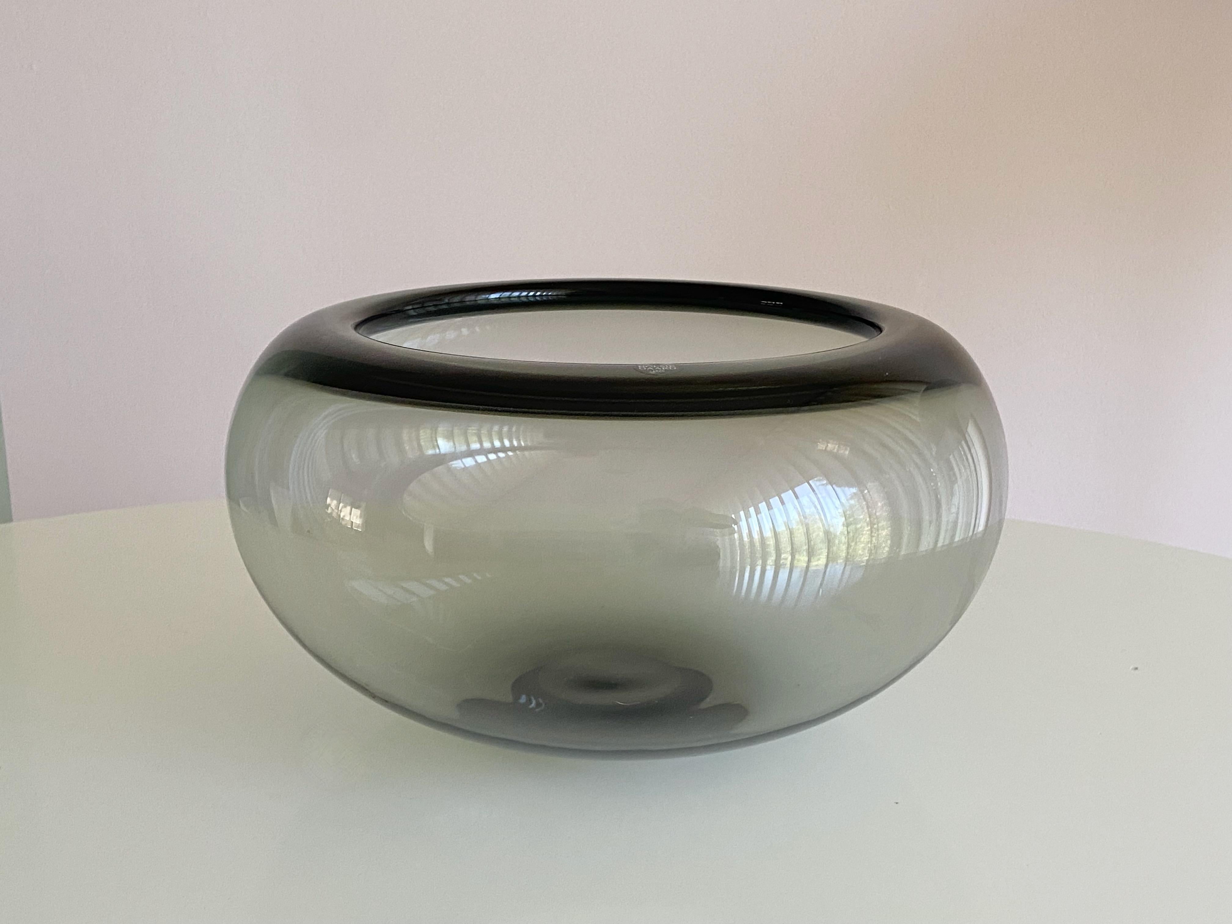 One Large Grey Green Holmegaard Glass Bowl Provence by Per Lütken Denmark For Sale 1