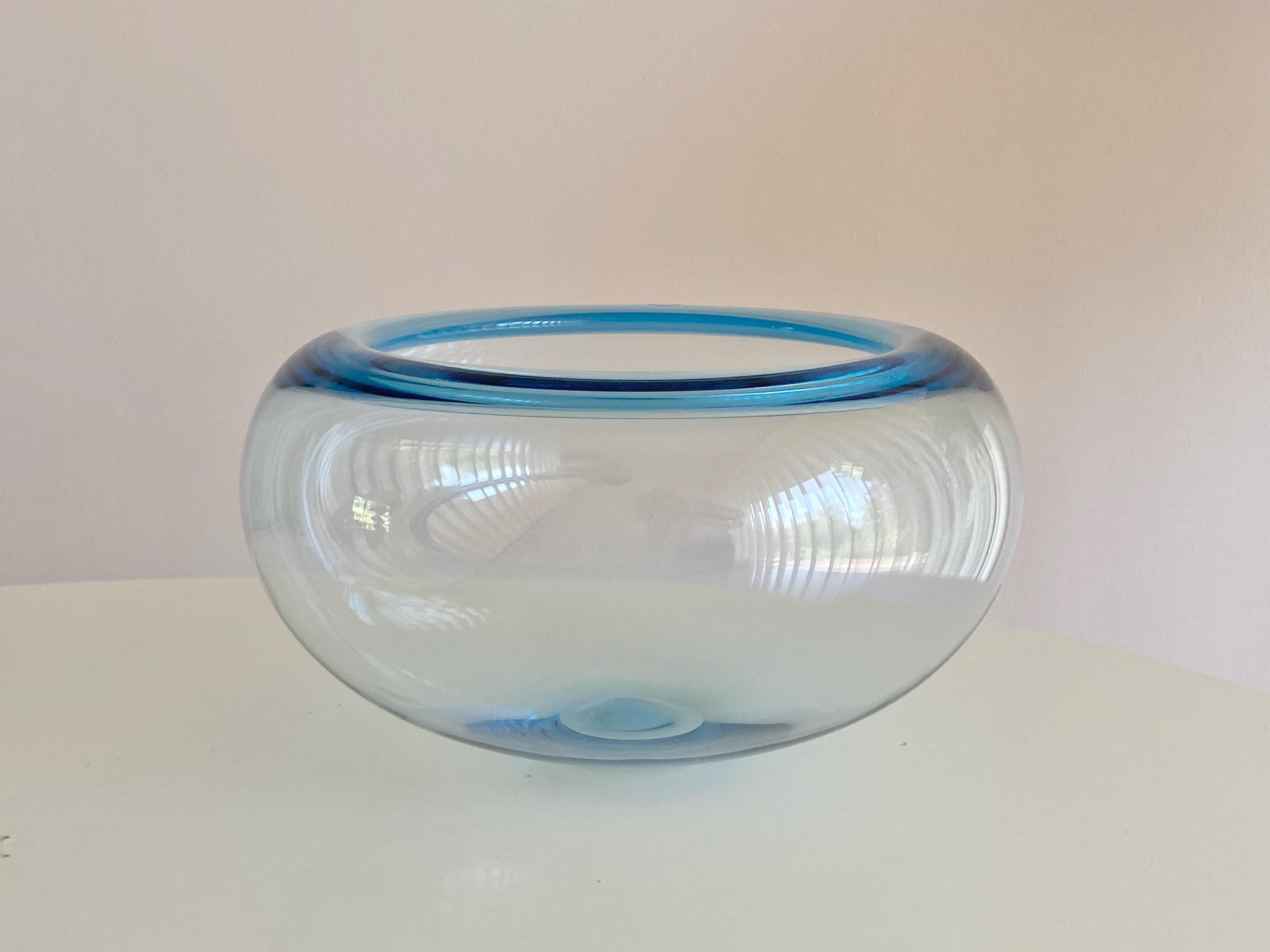 One large Holmegaard Glass bowl Provence by Per Lütken Denmark For Sale 2