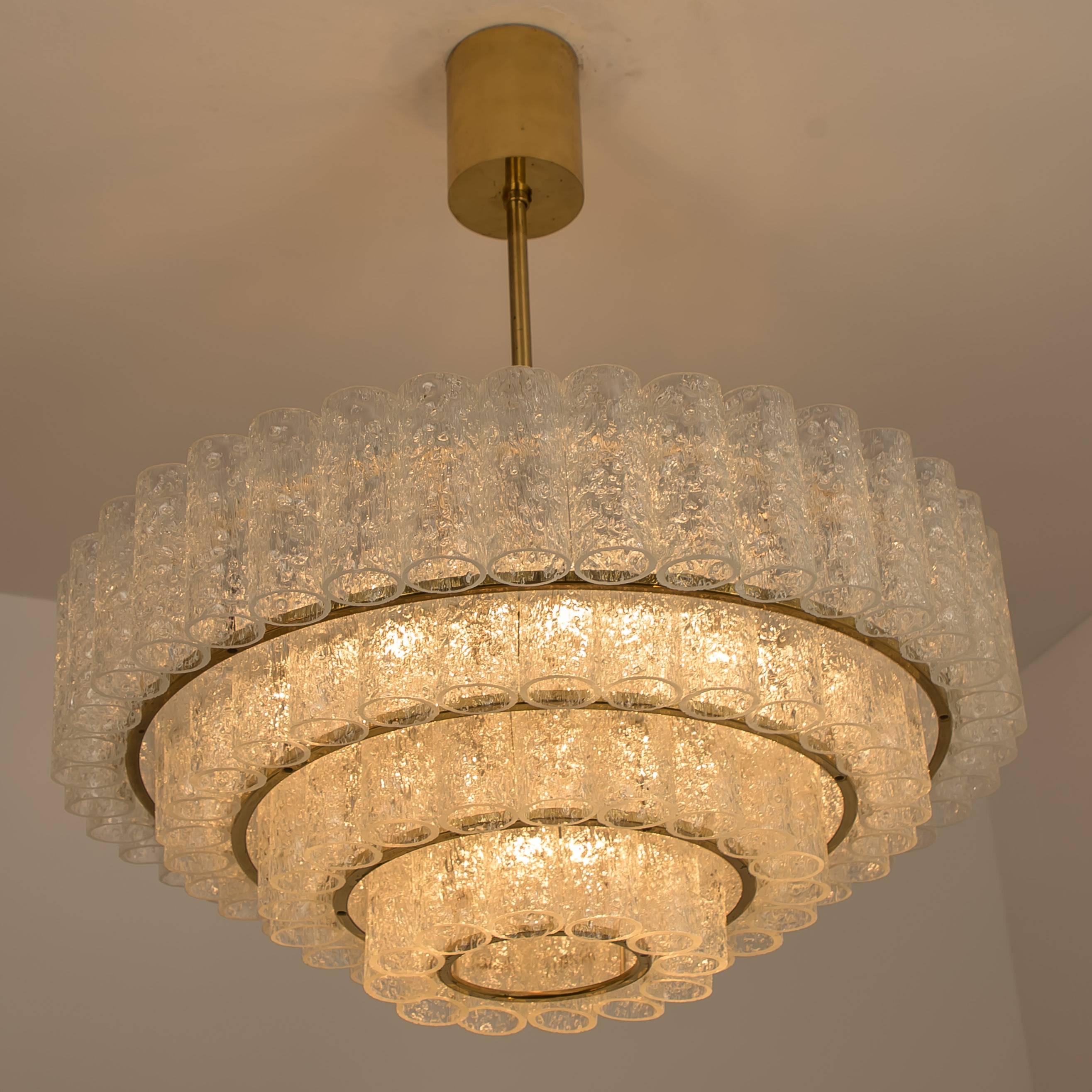 Un grande lampadario in vetro di Murano di Doria, 1960 per Melanie