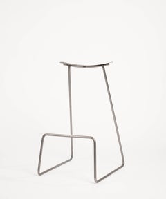 Tabouret One Line de Neil Nenner