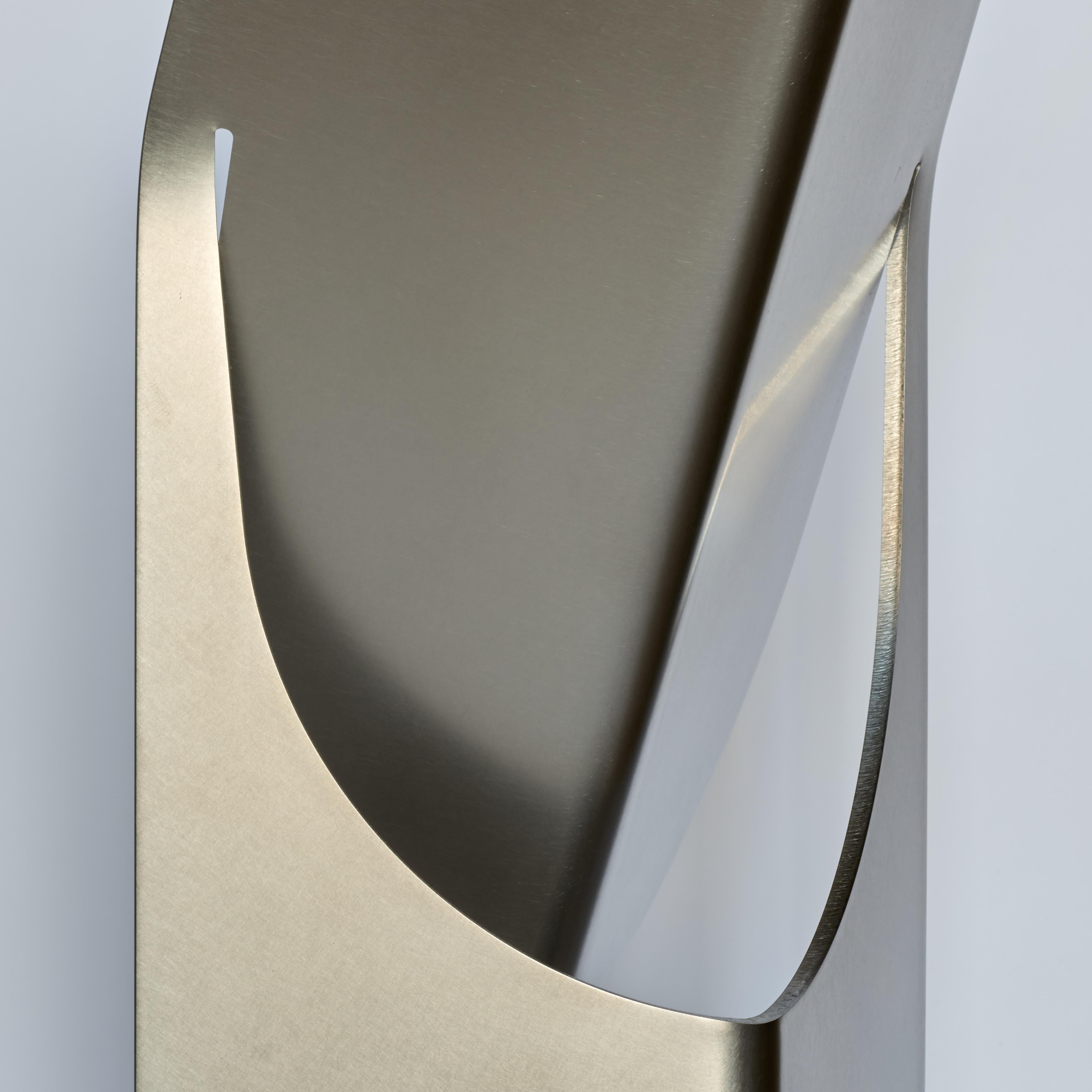 Lámpara de mesa ONE MASK, acero inoxidable cepillado de Frank Penders en venta 5