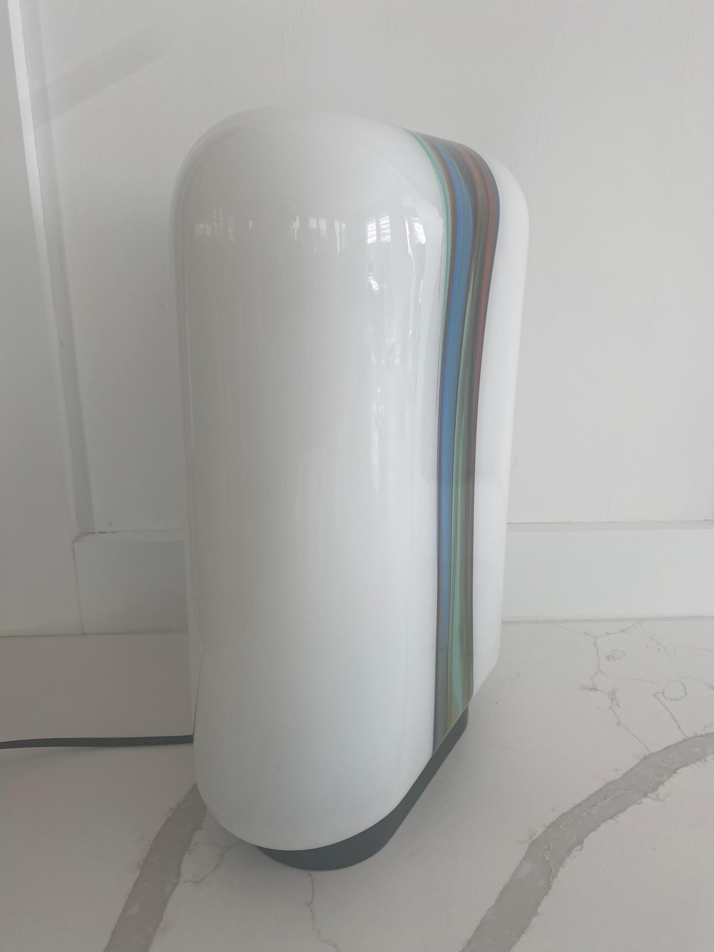 ONE Missoni Murano Arte Vetri Milchglas-Tischlampe aus Milchglas, mehrfarbig, 1960er Jahre (Moderne der Mitte des Jahrhunderts)