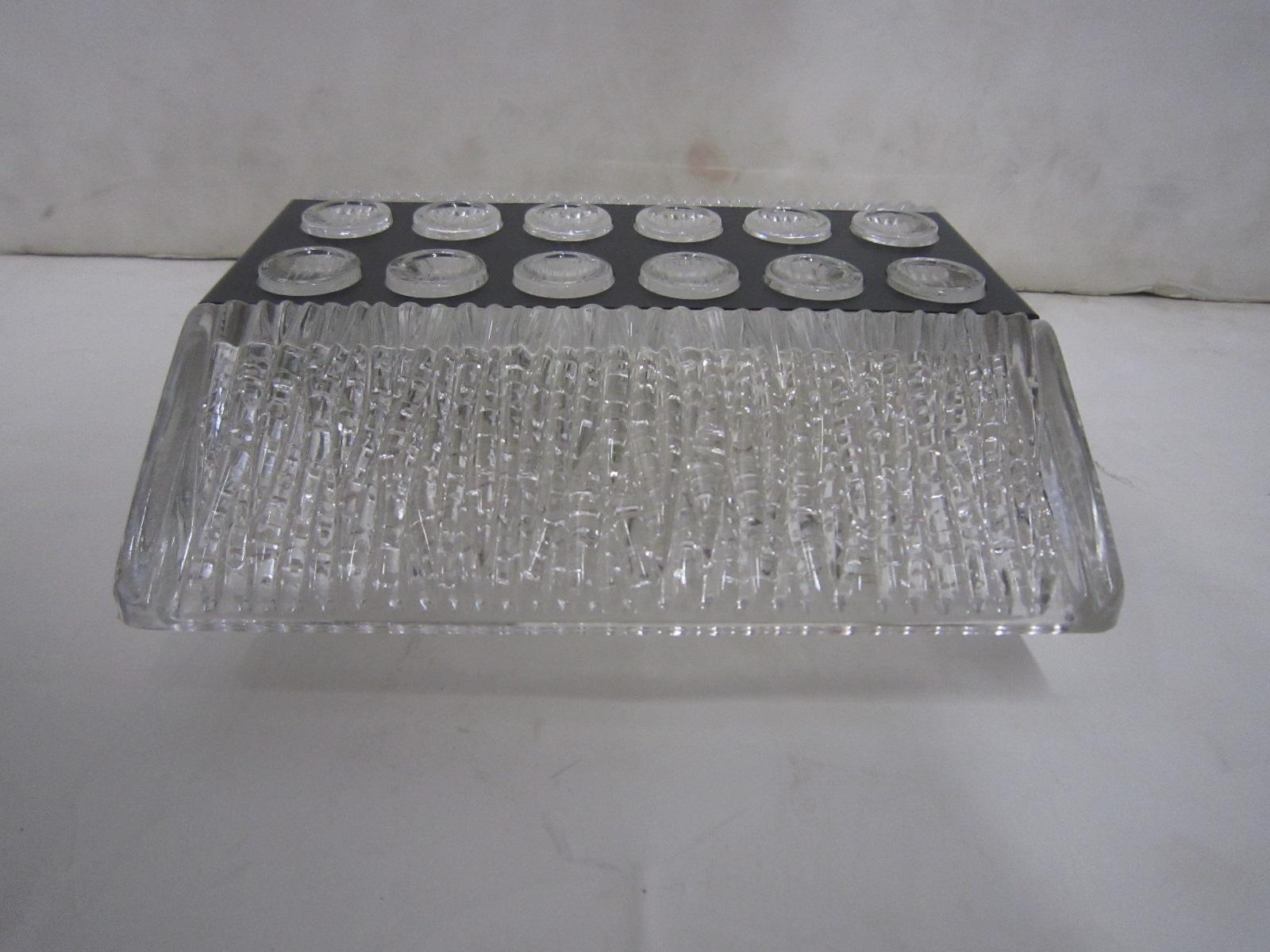 Une applique en verre texturé et métal du milieu du siècle dernier de Kaiser Leuchten en vente 9