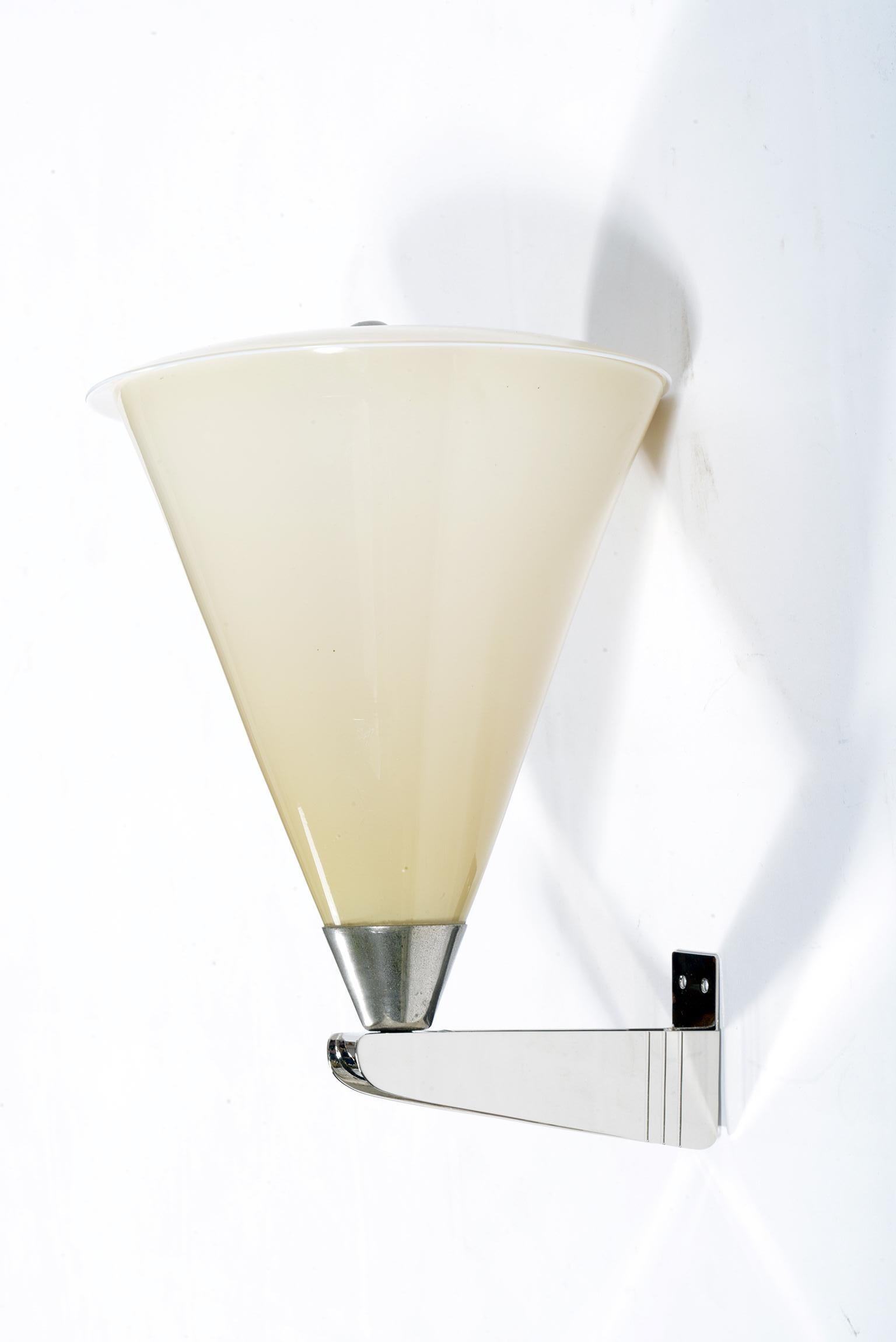 Mid-Century Modern One Murano sconce For Sale