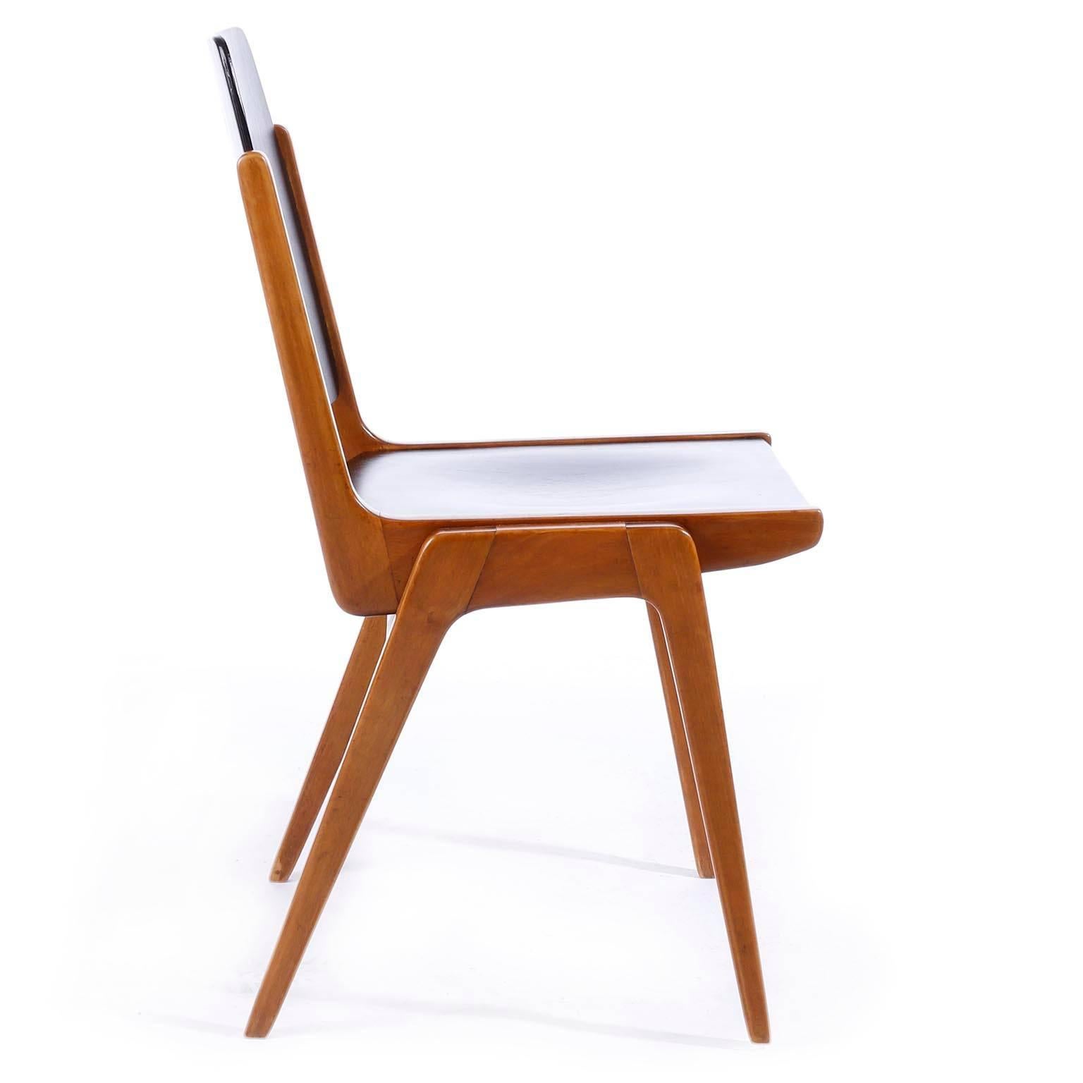 One of 12 Stacking Chairs Franz Schuster, Bicolored Beech Black, Austria, 1959 In Good Condition In Hausmannstätten, AT