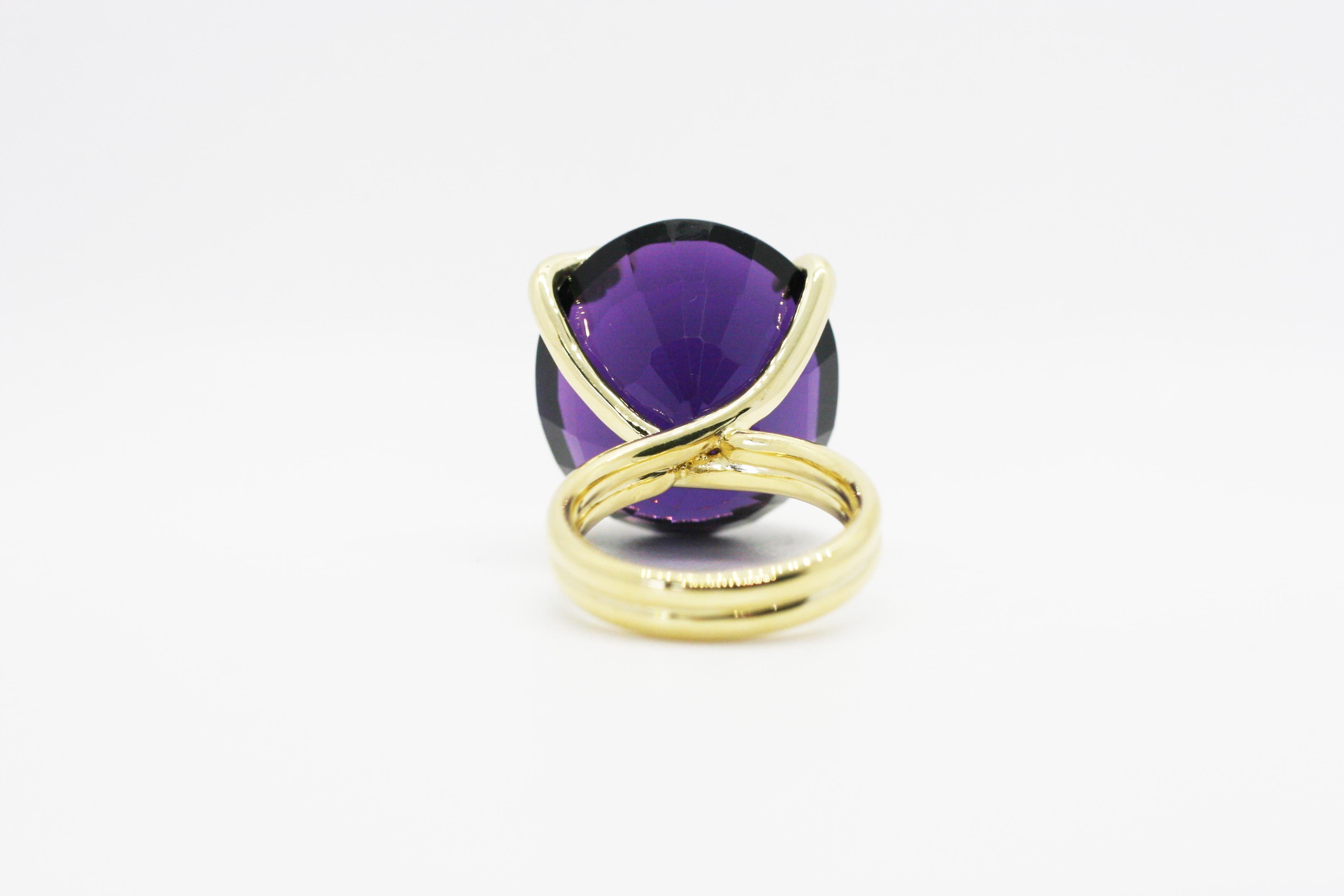 One of A Kind 18 Karat Natural Amethyst Diamond Climbing Snake Ring  For Sale 1
