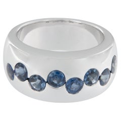 One of a Kind 18 Karat White Gold Domed 0.85 Cttw Blue Sapphire Ring